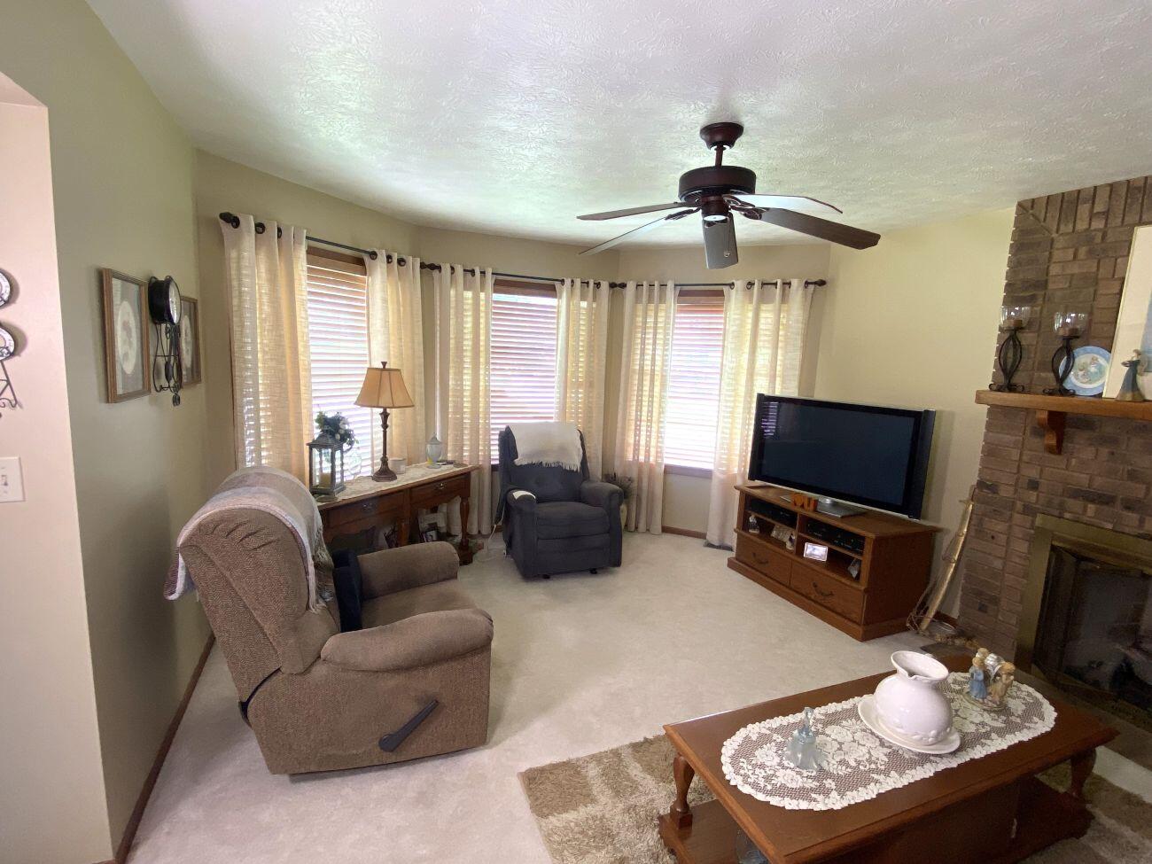 310 Woodview, Bellefontaine, Ohio 43311