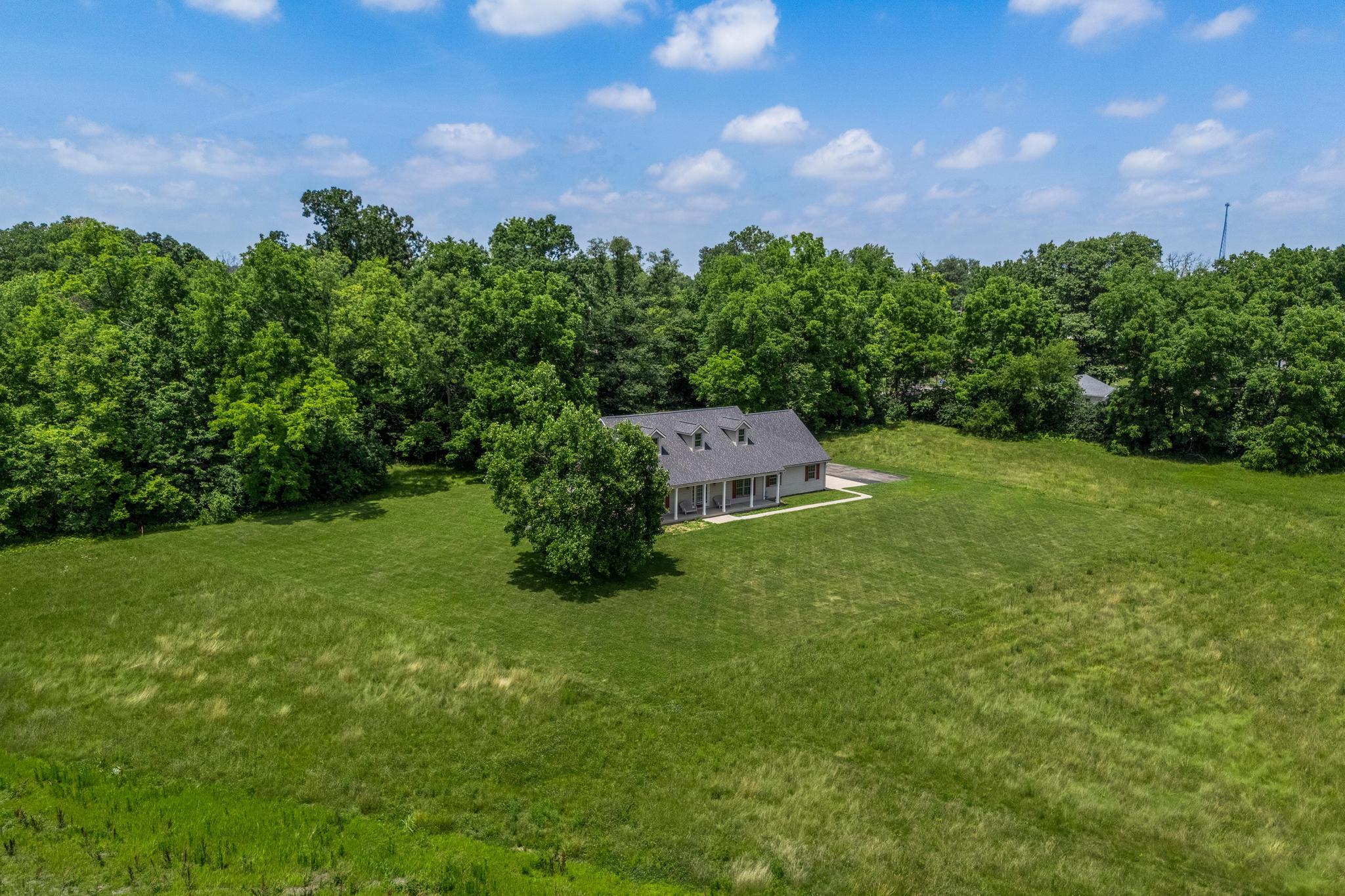 3000 Clayton, Springfield, Ohio 45502