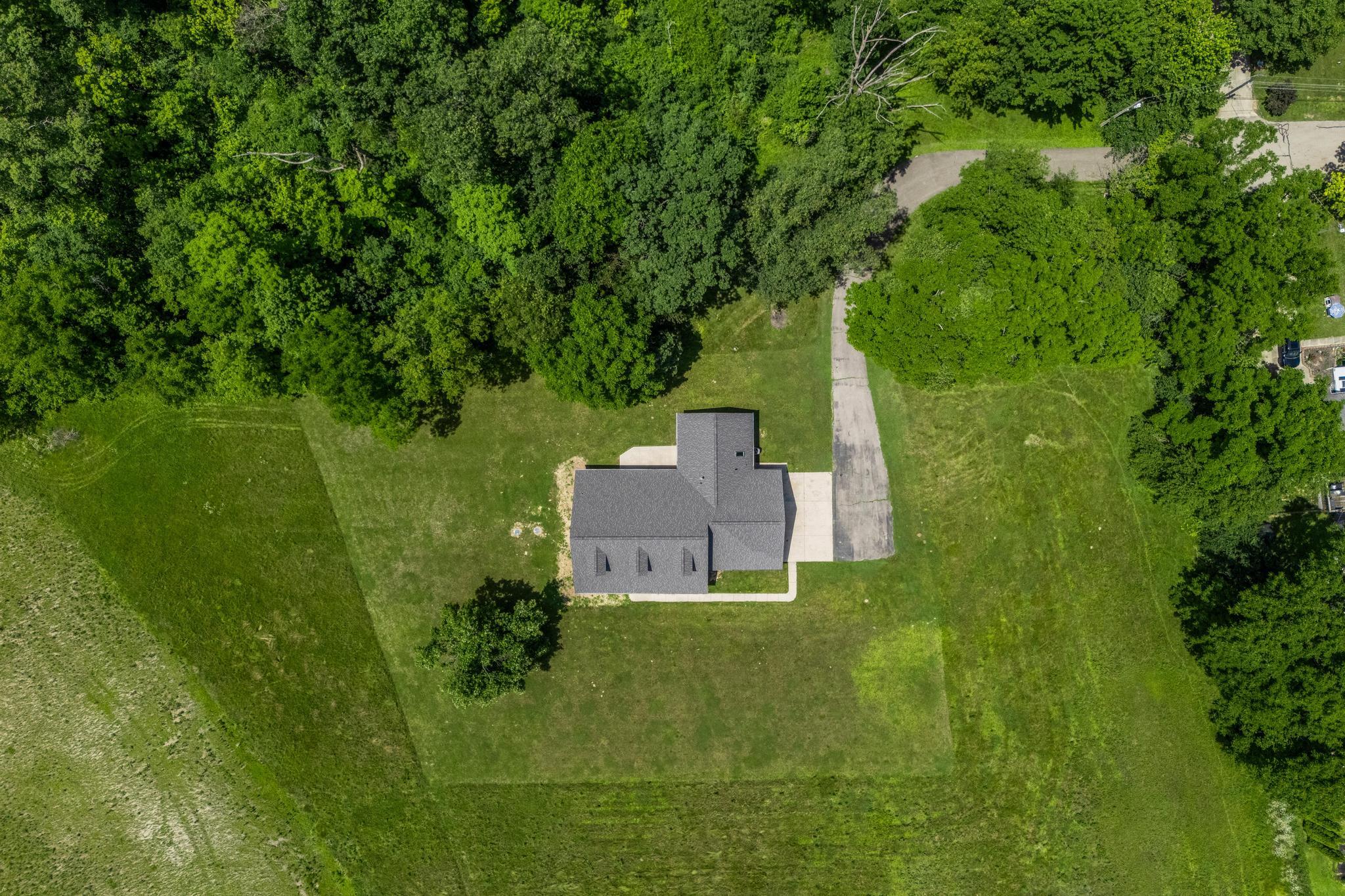 3000 Clayton, Springfield, Ohio 45502