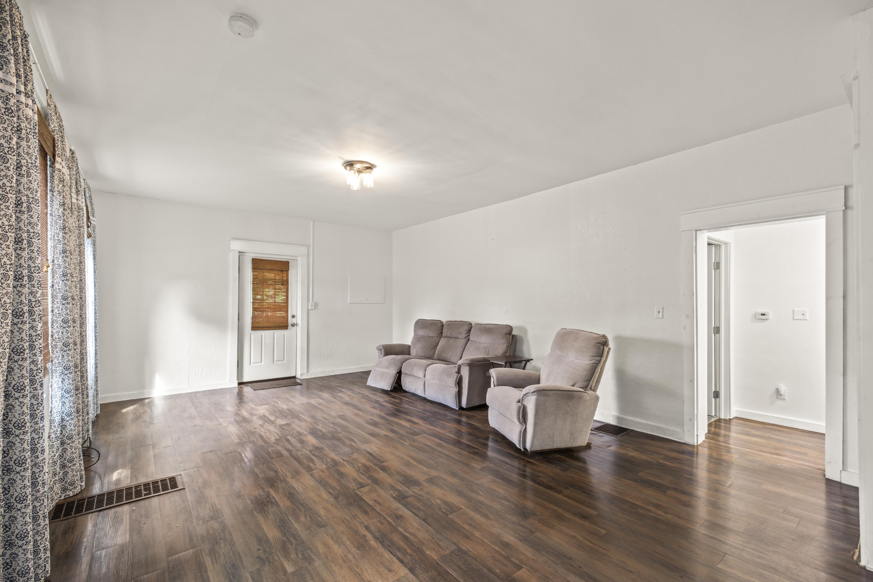 845 Harrison, Troy, Ohio 45373