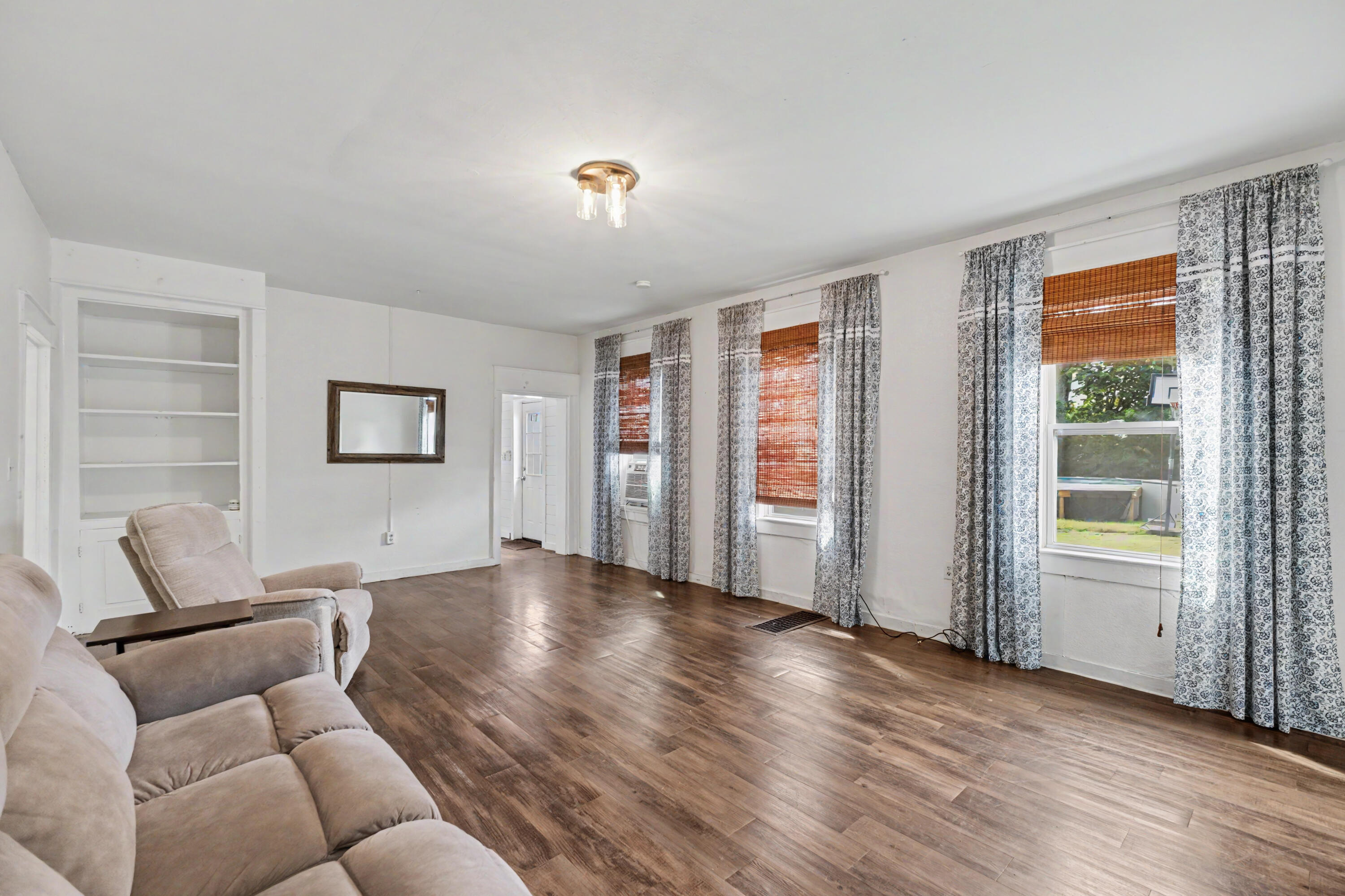 845 Harrison, Troy, Ohio 45373