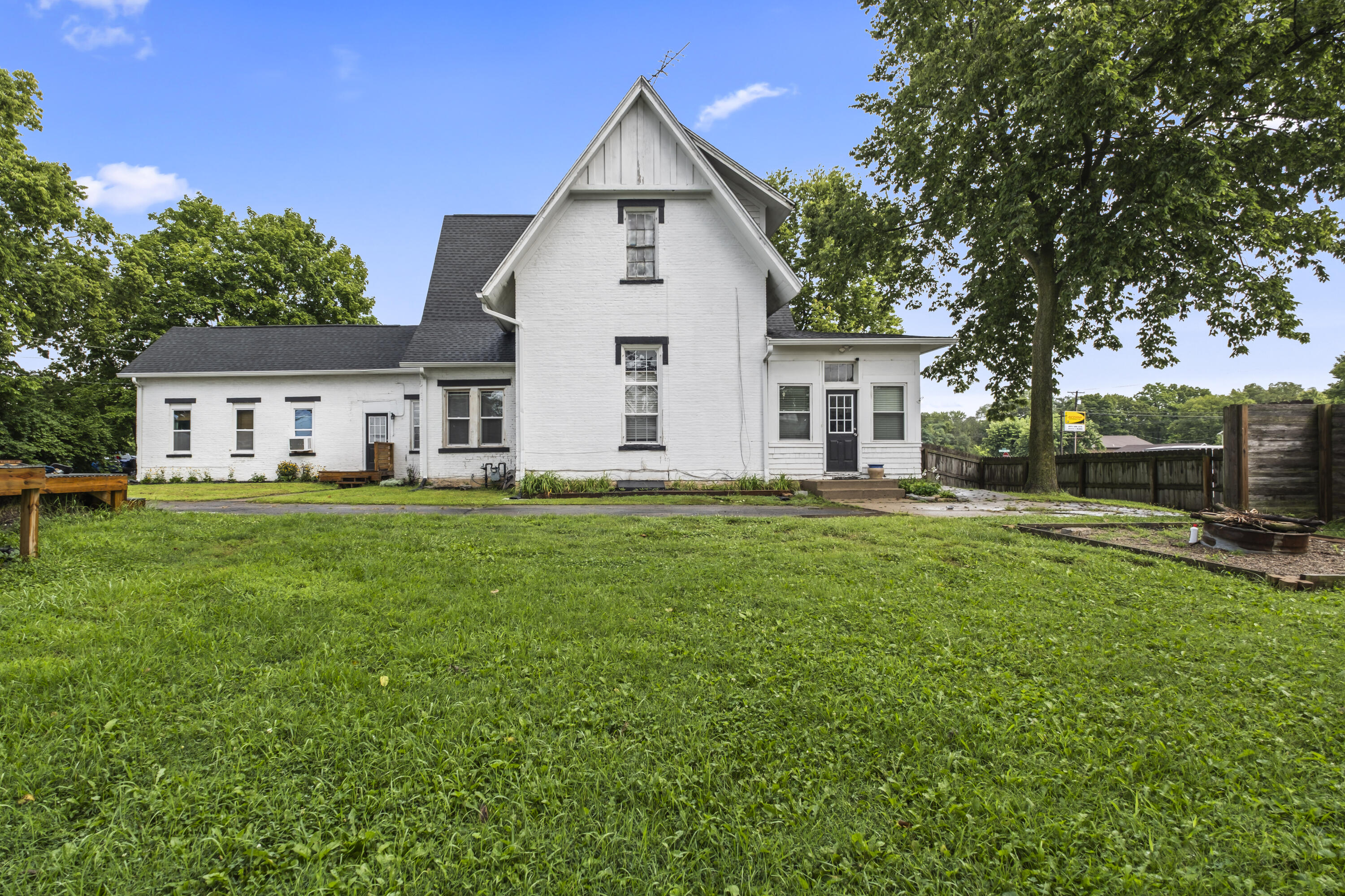 845 Harrison, Troy, Ohio 45373