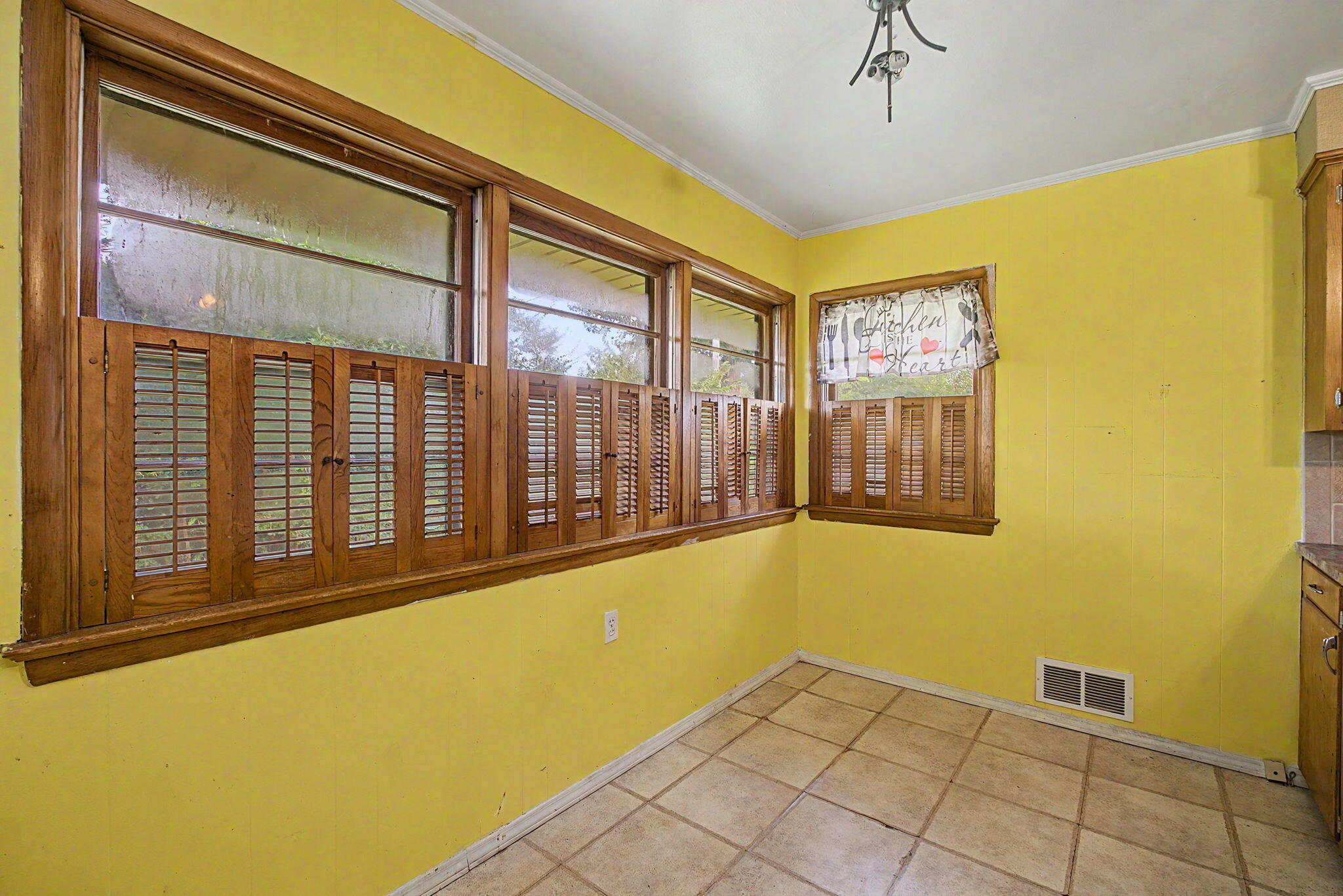 306 Meeker, Greenville, Ohio 45331
