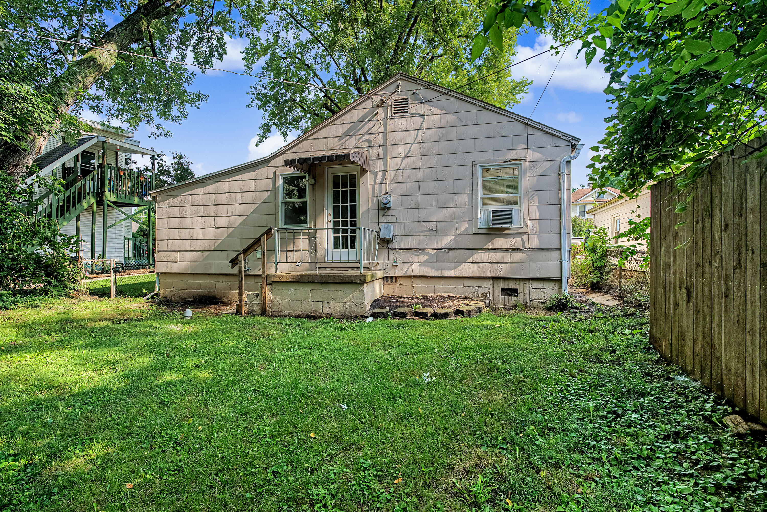 2629 Berger, Springfield, Ohio 45503