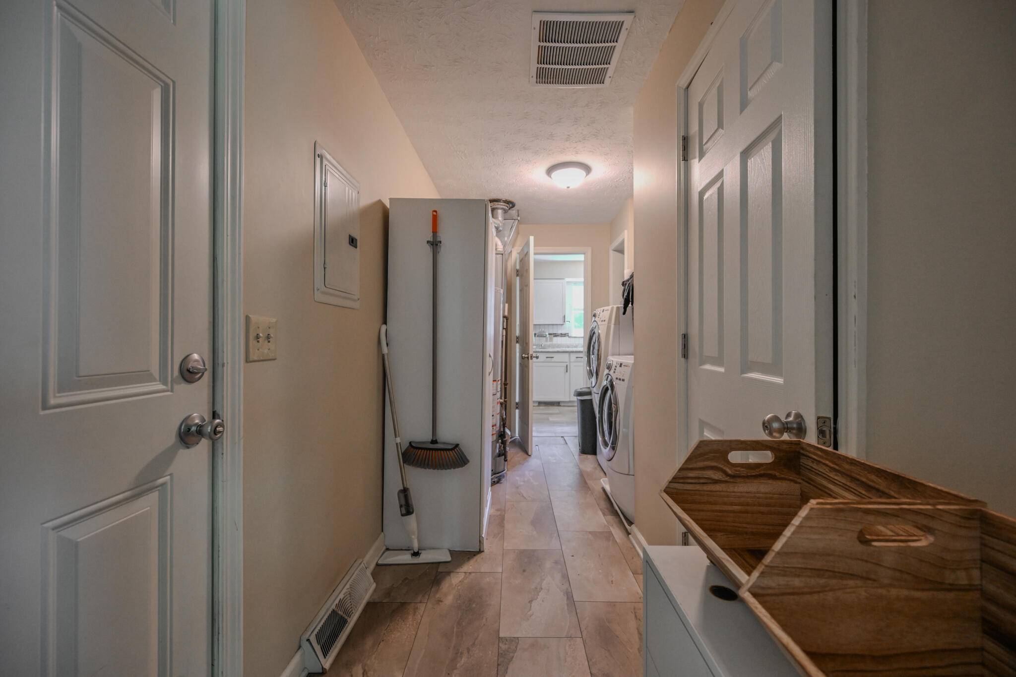 1939 Westgate, Springfield, Ohio 45504