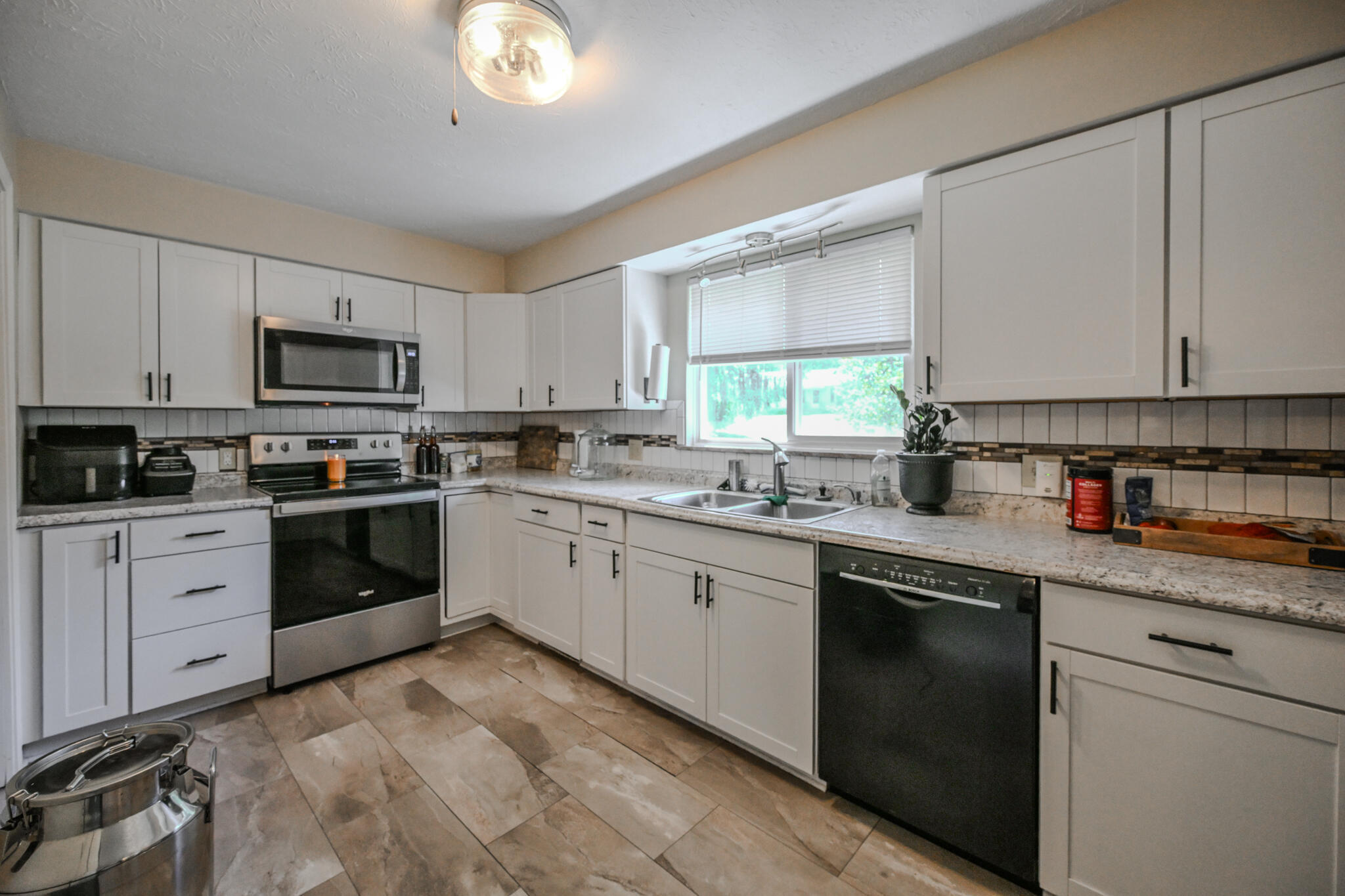 1939 Westgate, Springfield, Ohio 45504