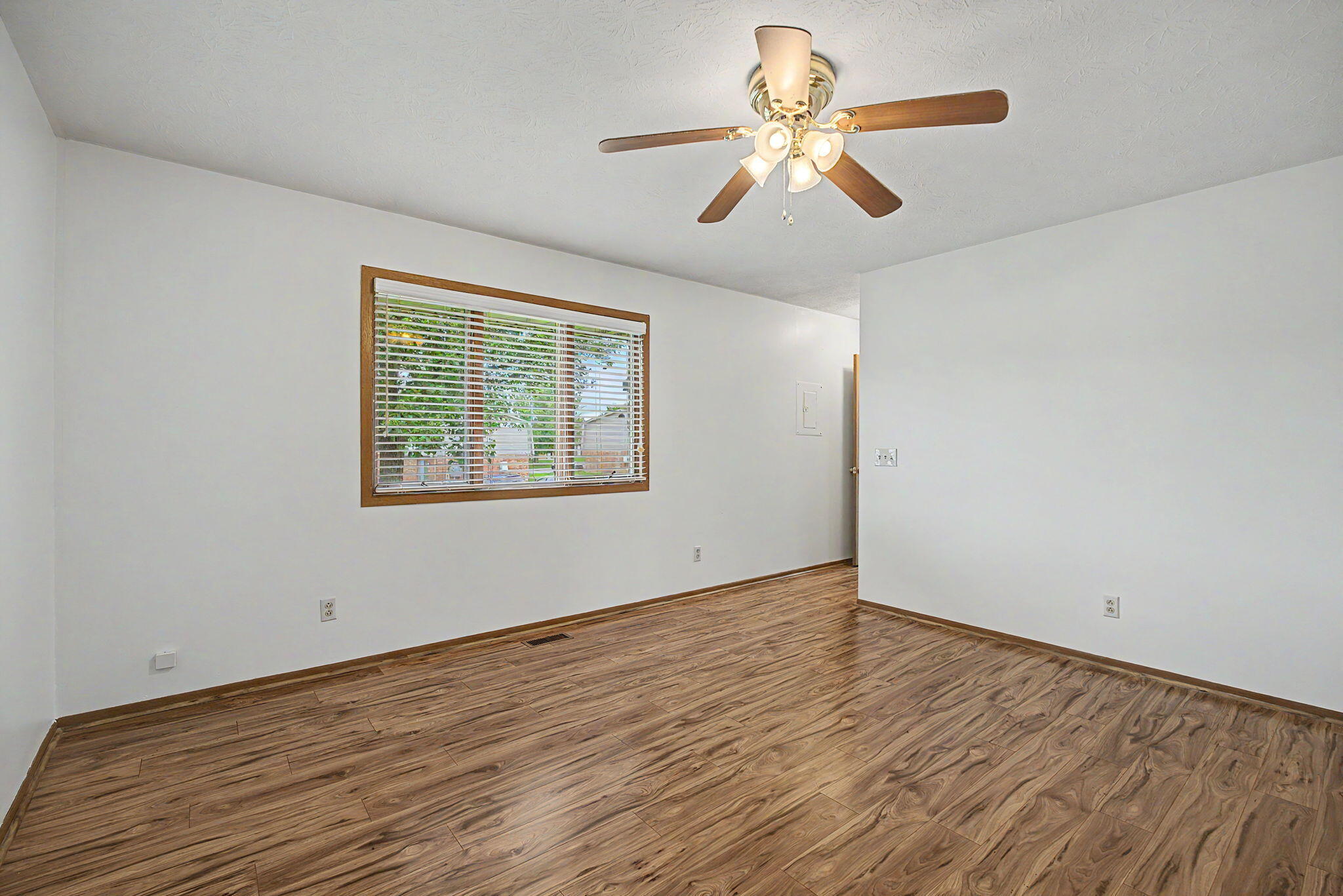 2939 Avery, Springfield, Ohio 45503