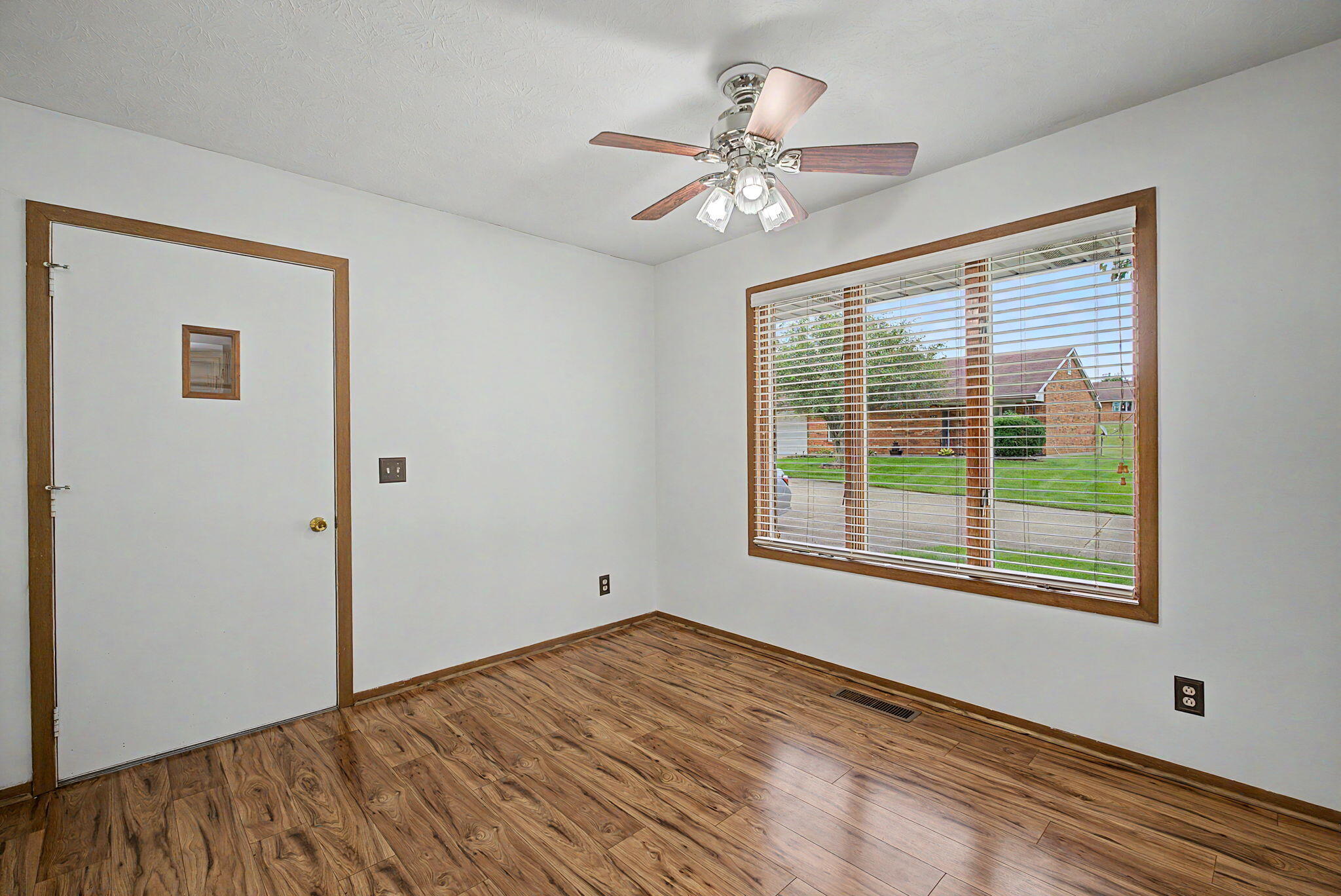 2939 Avery, Springfield, Ohio 45503