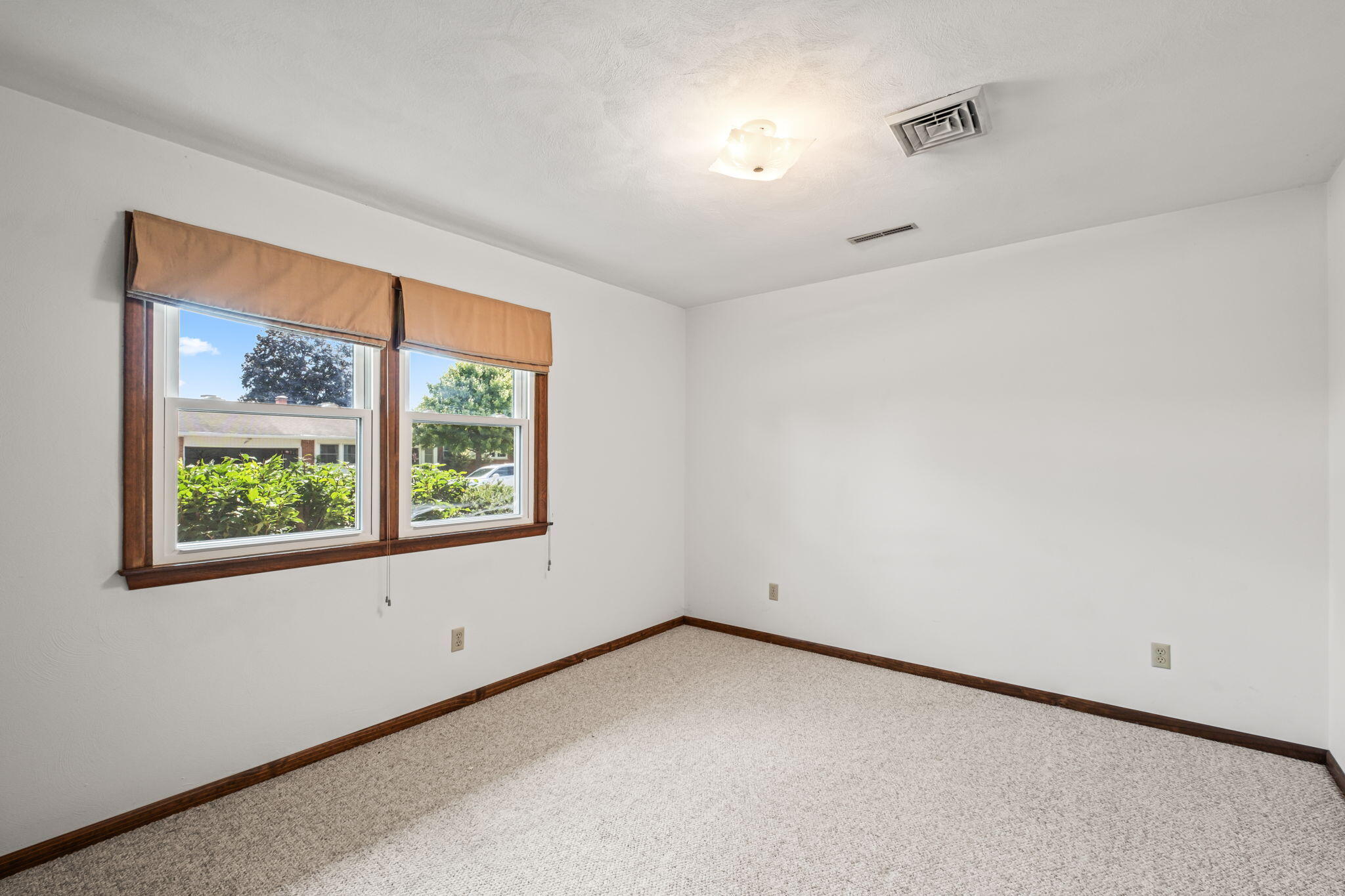 303 Stevens, Covington, Ohio 45318