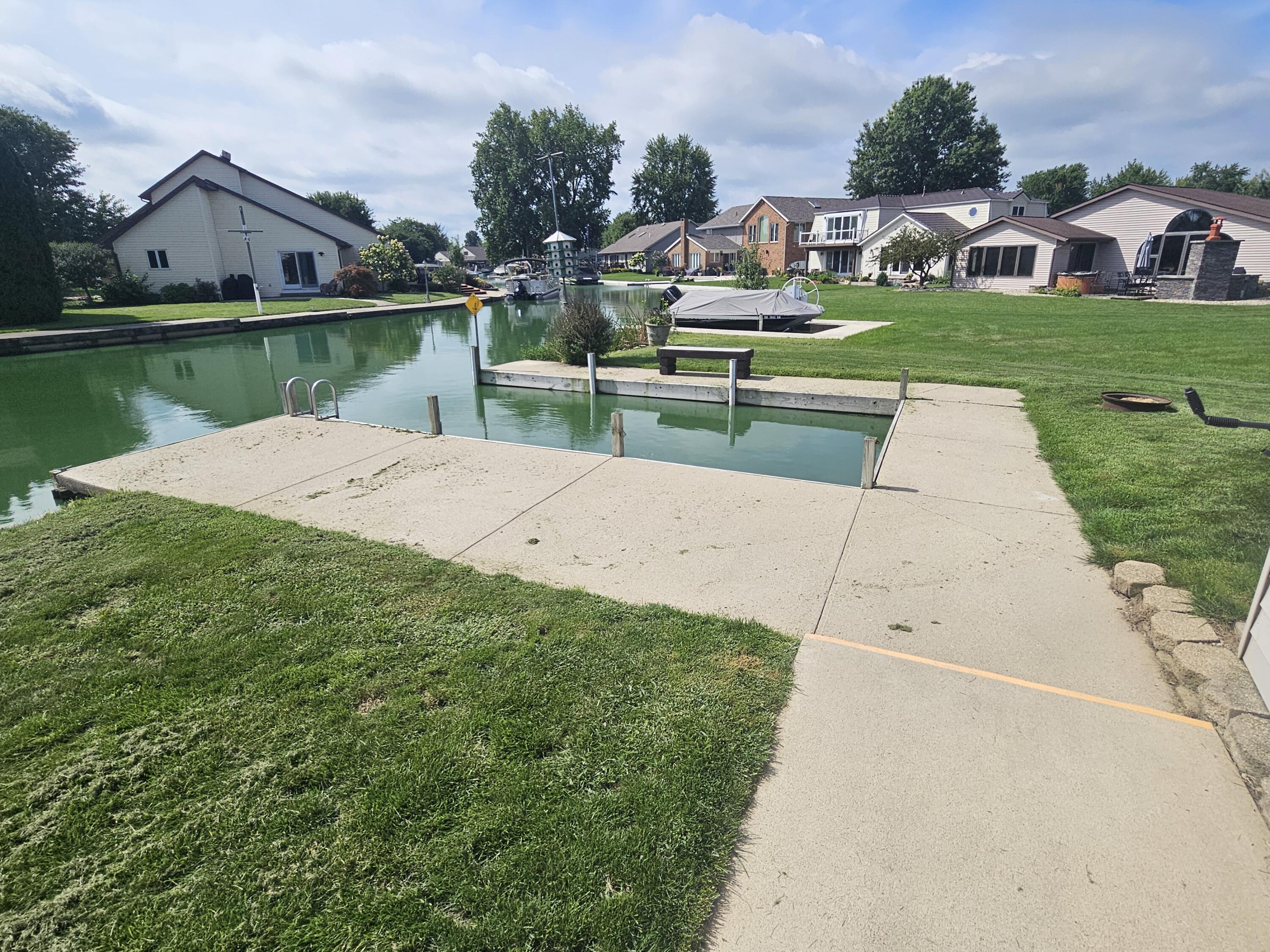 95 Southmoor Shores, Saint Marys, Ohio 45885