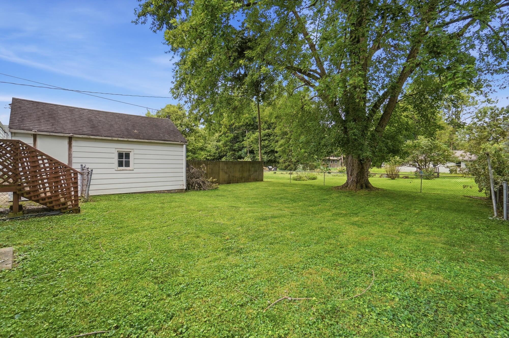 1027 Burnett, Springfield, Ohio 45503