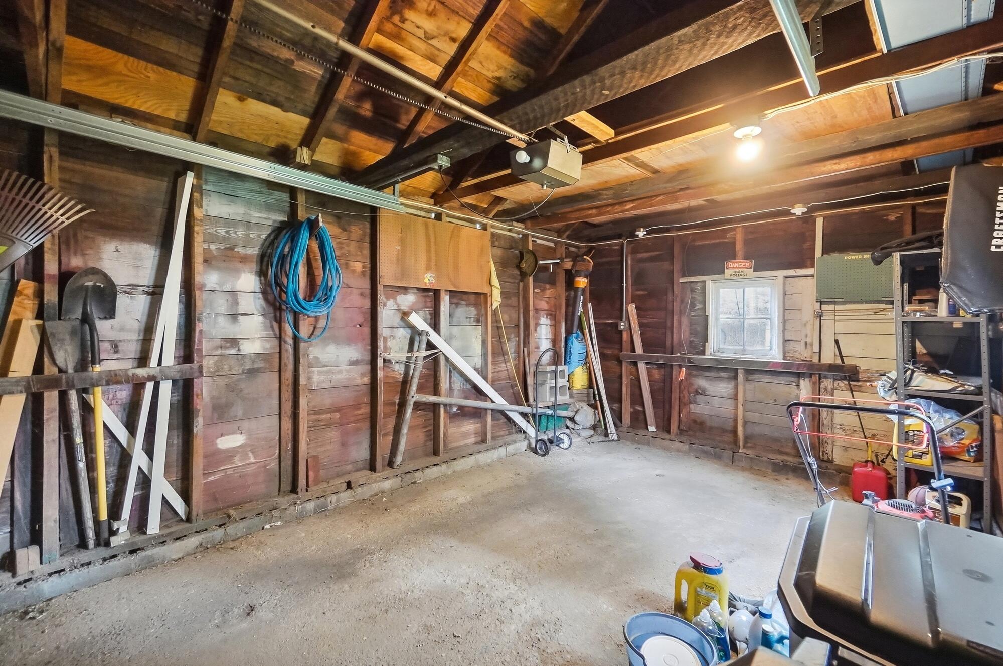 1027 Burnett, Springfield, Ohio 45503