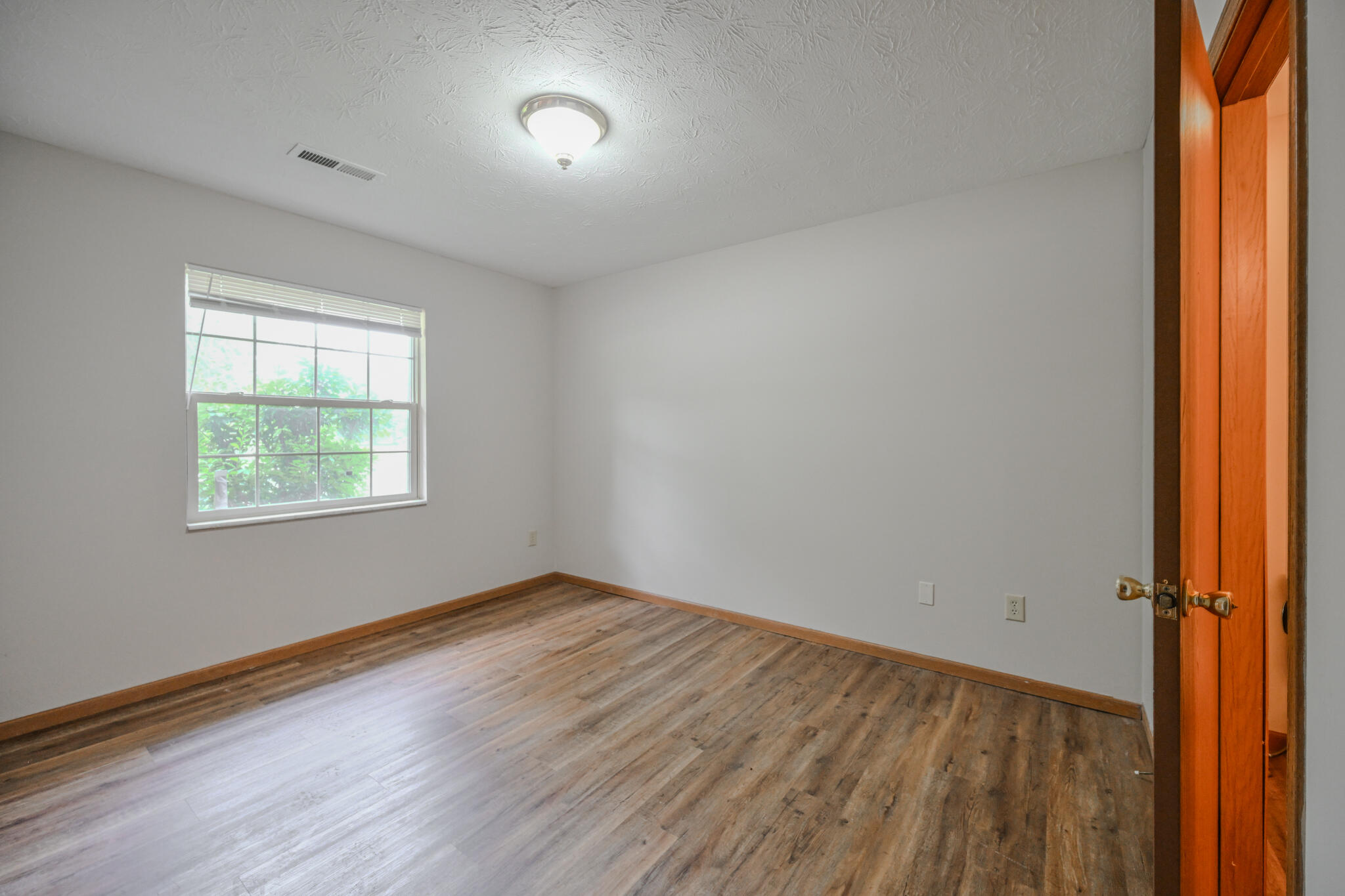 2160 Amarillo, Springfield, Ohio 45503