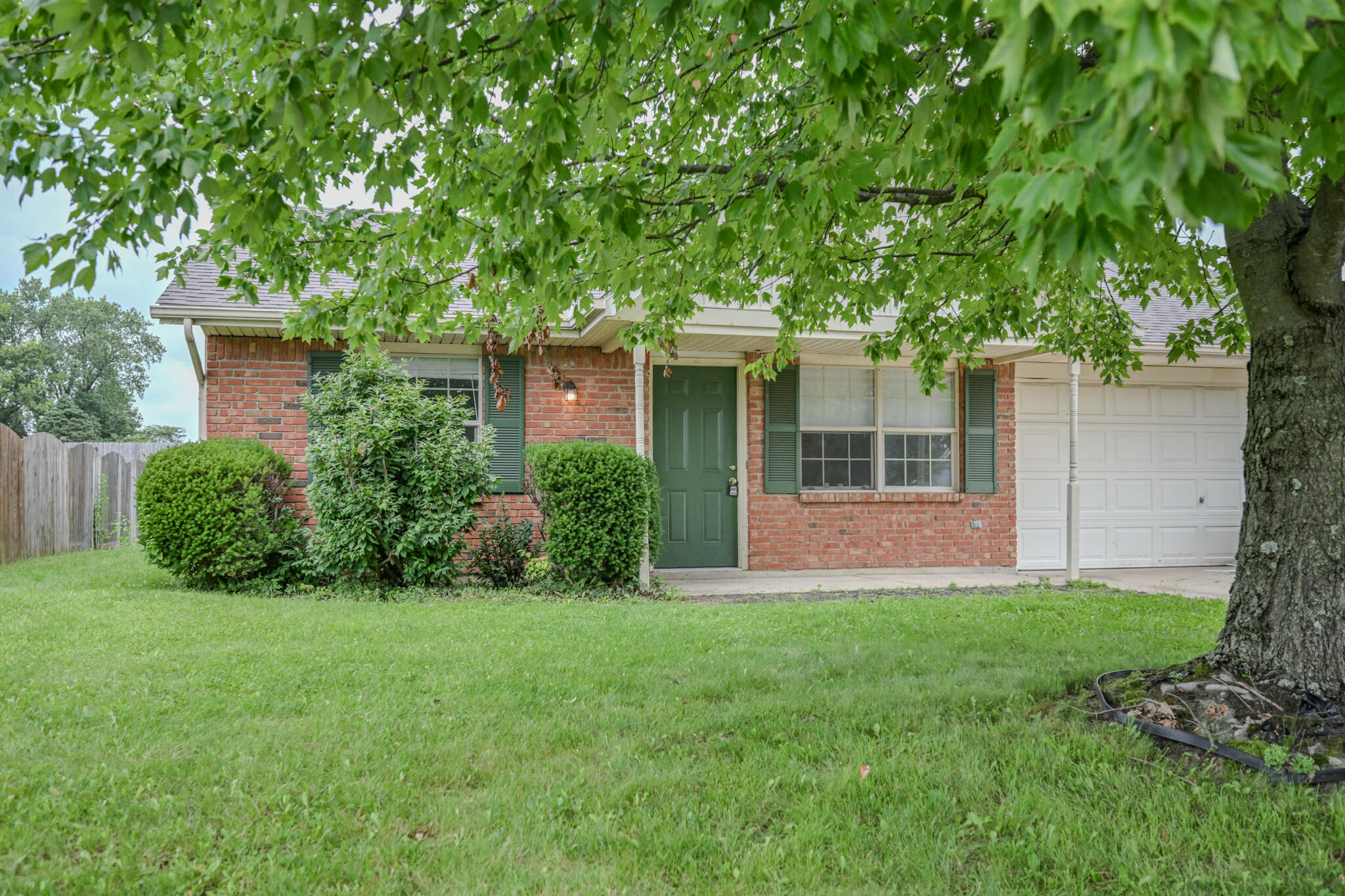 2160 Amarillo, Springfield, Ohio 45503