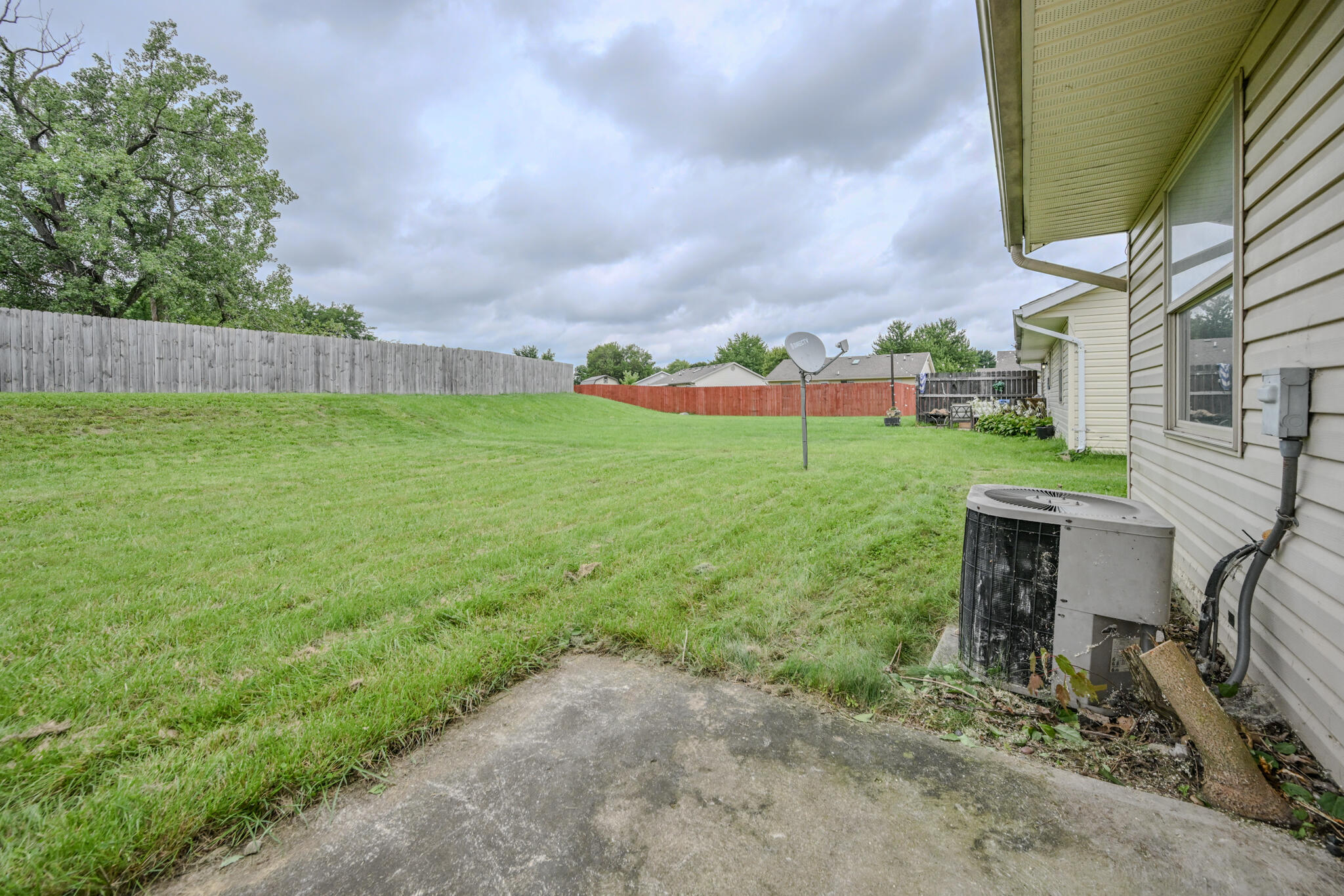2160 Amarillo, Springfield, Ohio 45503
