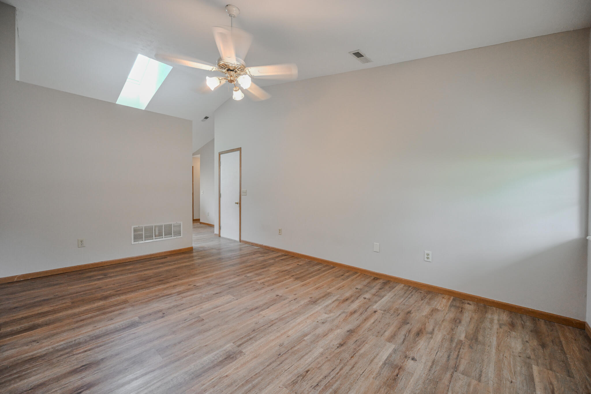 2160 Amarillo, Springfield, Ohio 45503