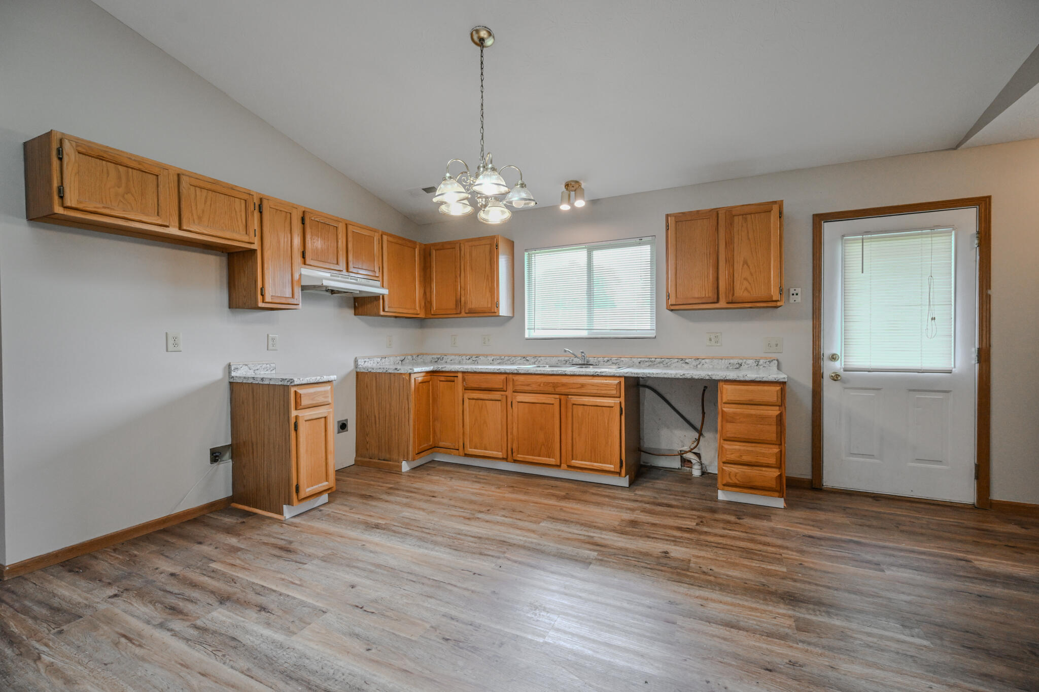 2160 Amarillo, Springfield, Ohio 45503