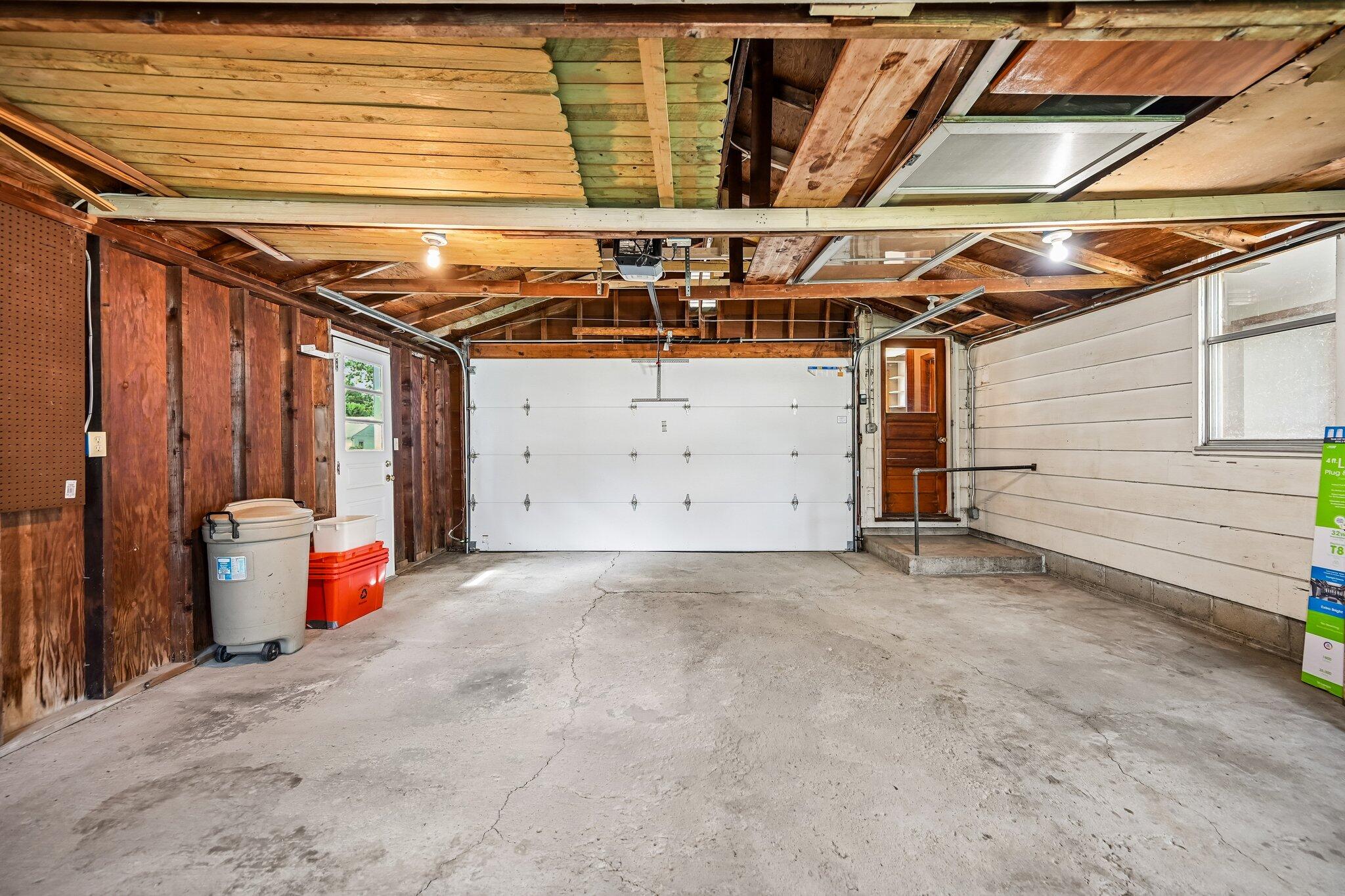 237 Leonard, West Liberty, Ohio 43357