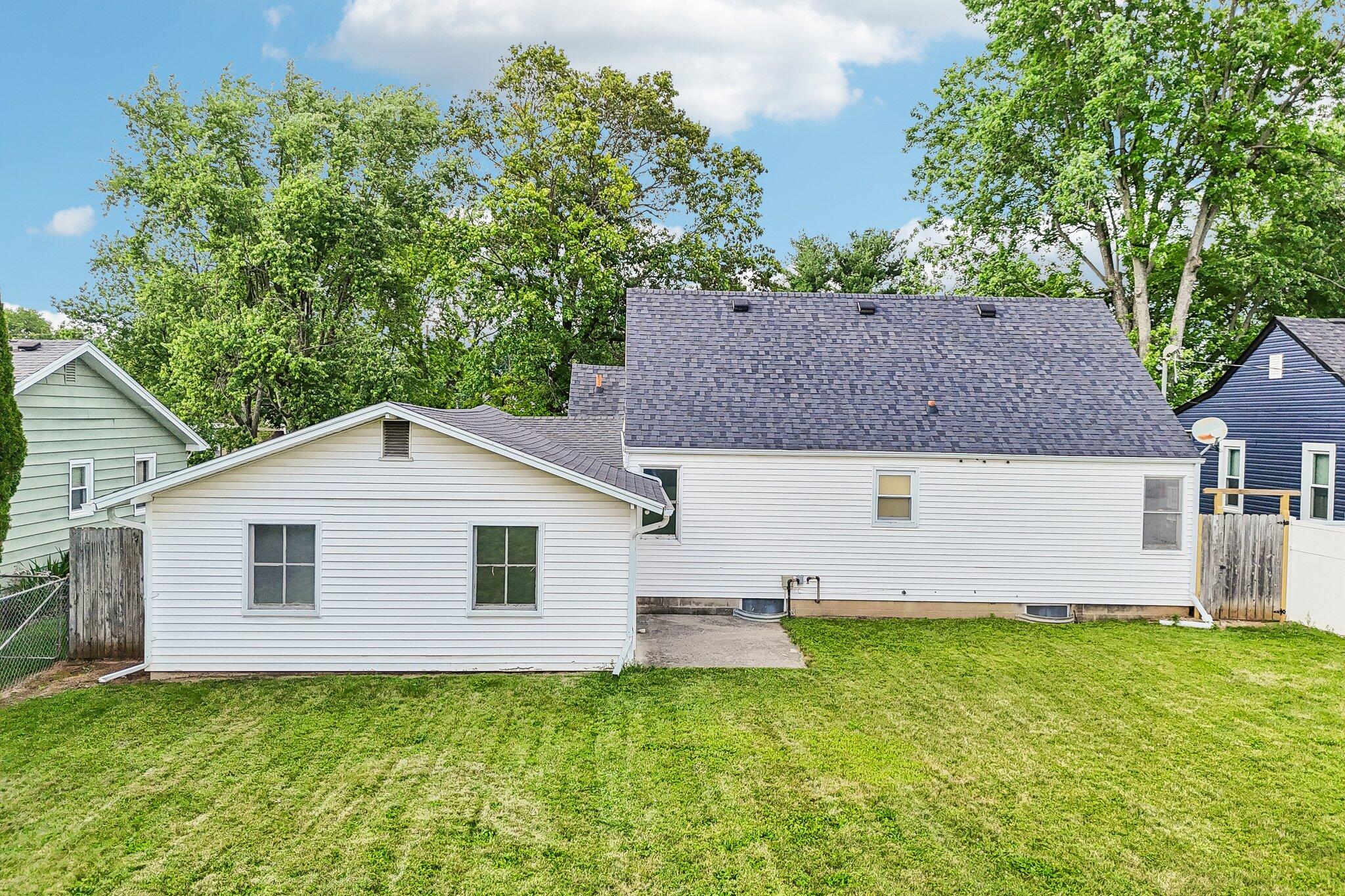 237 Leonard, West Liberty, Ohio 43357