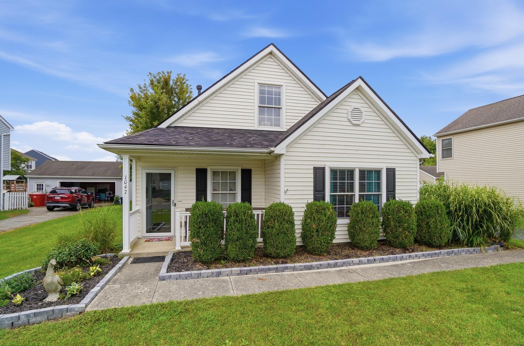 1047 Braxton, London, Ohio 43140