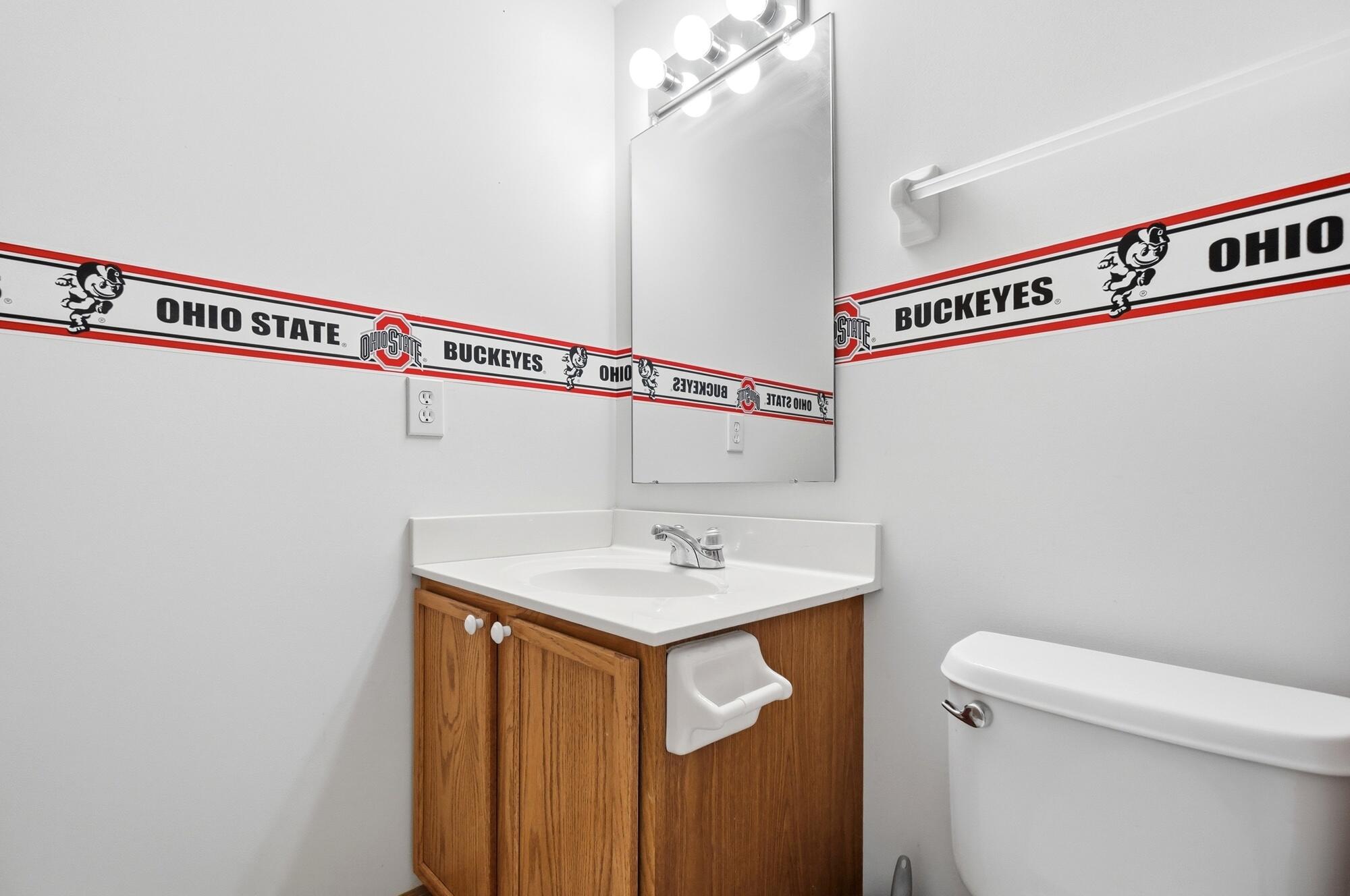 1047 Braxton, London, Ohio 43140