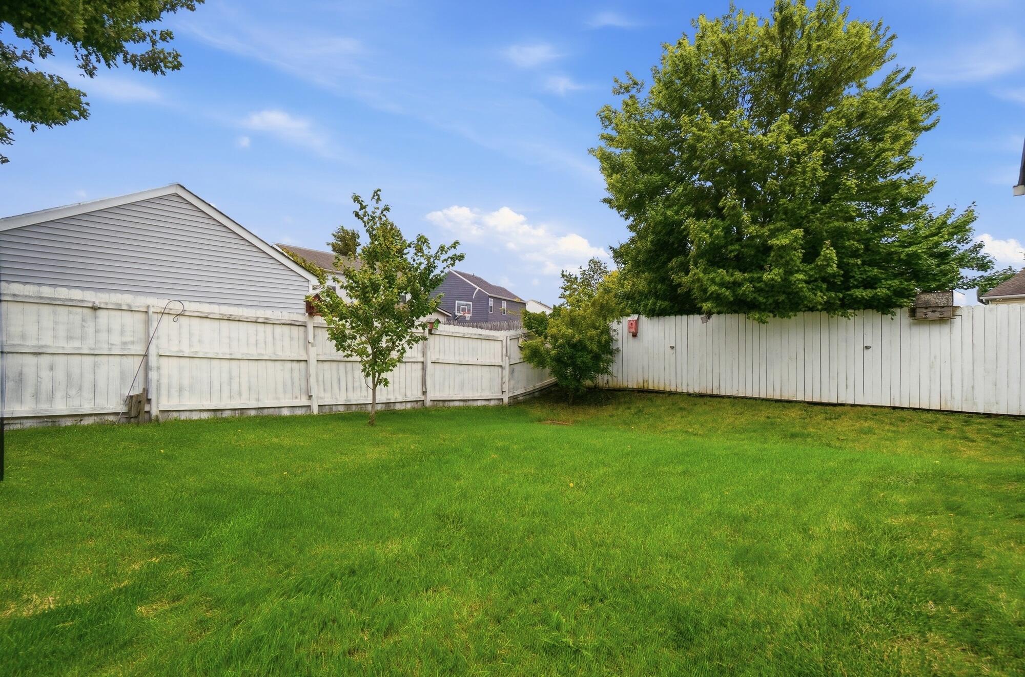 1047 Braxton, London, Ohio 43140