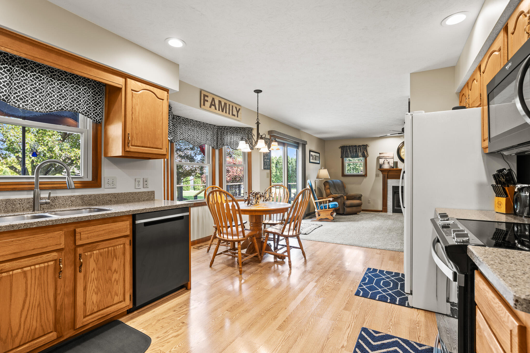 2555 Winfield, Troy, Ohio 45373