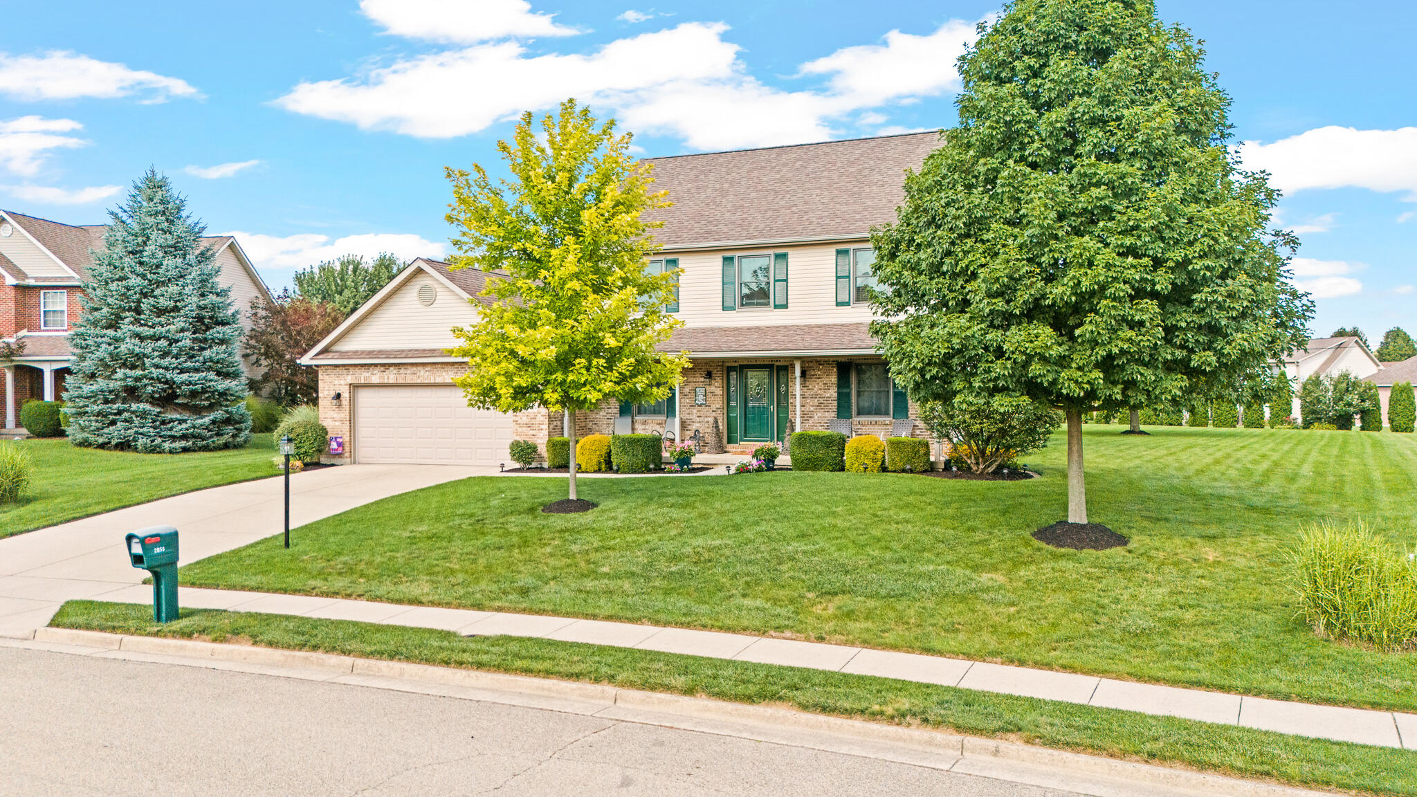 2555 Winfield, Troy, Ohio 45373