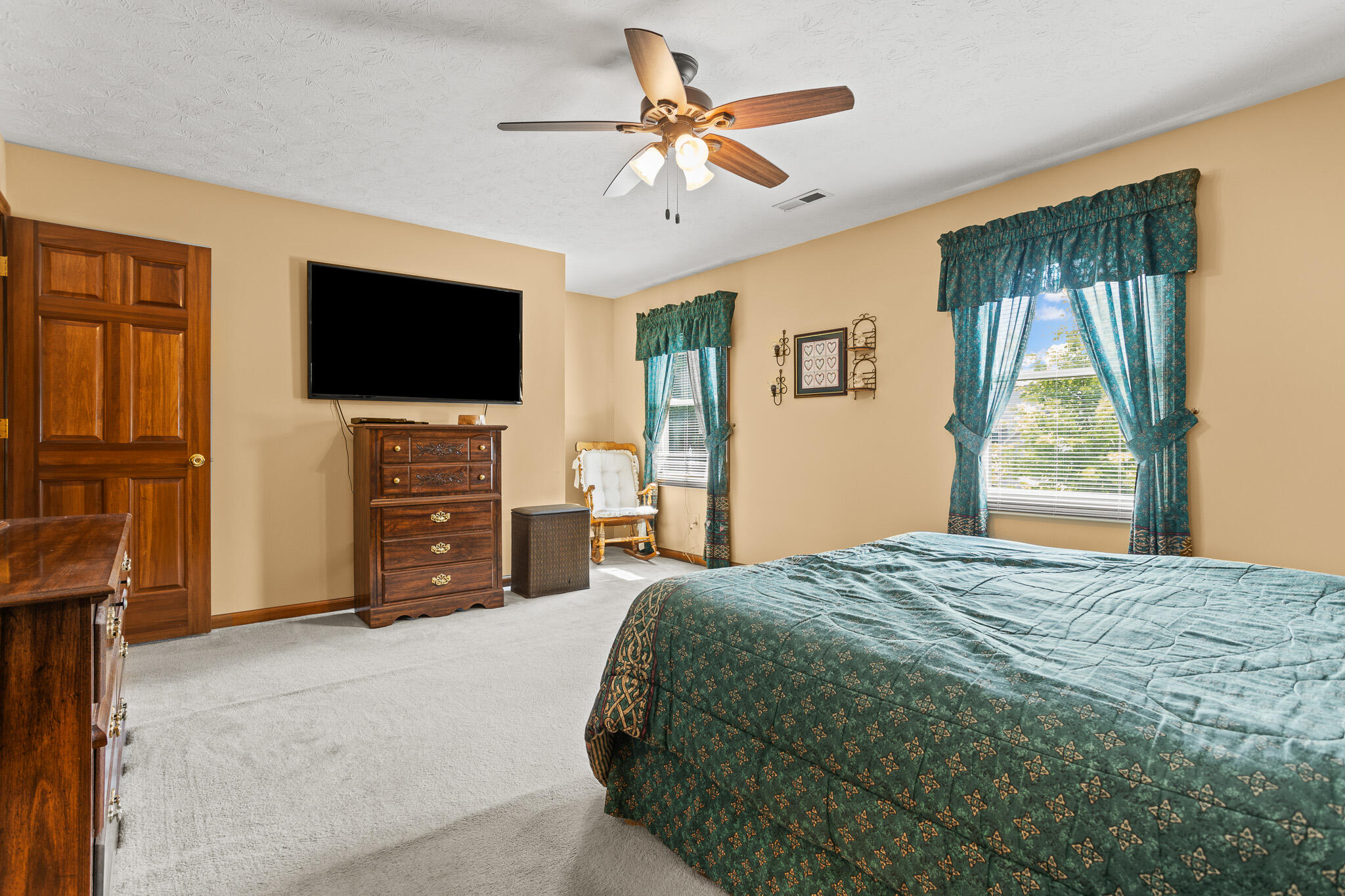 2555 Winfield, Troy, Ohio 45373