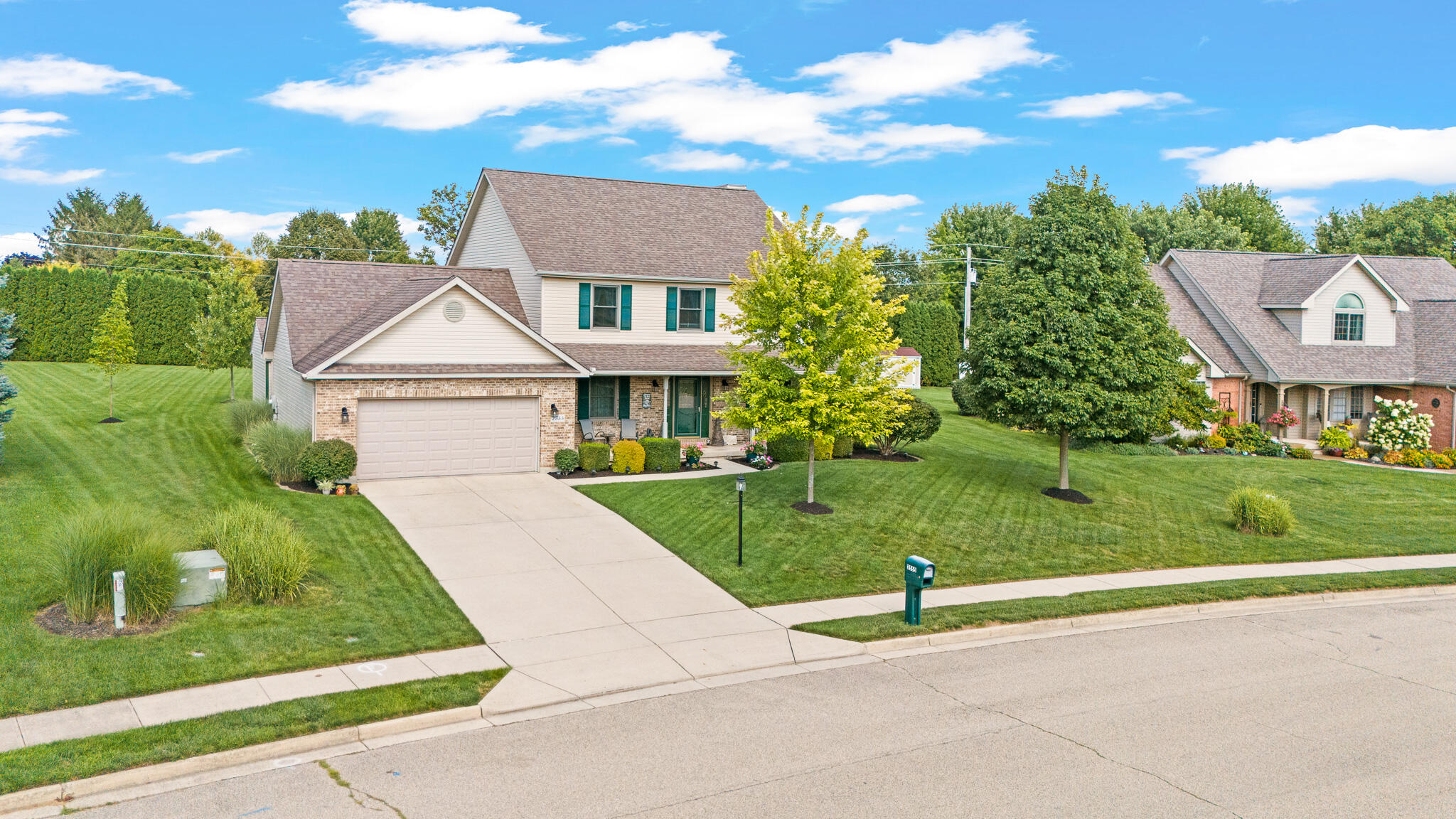 2555 Winfield, Troy, Ohio 45373
