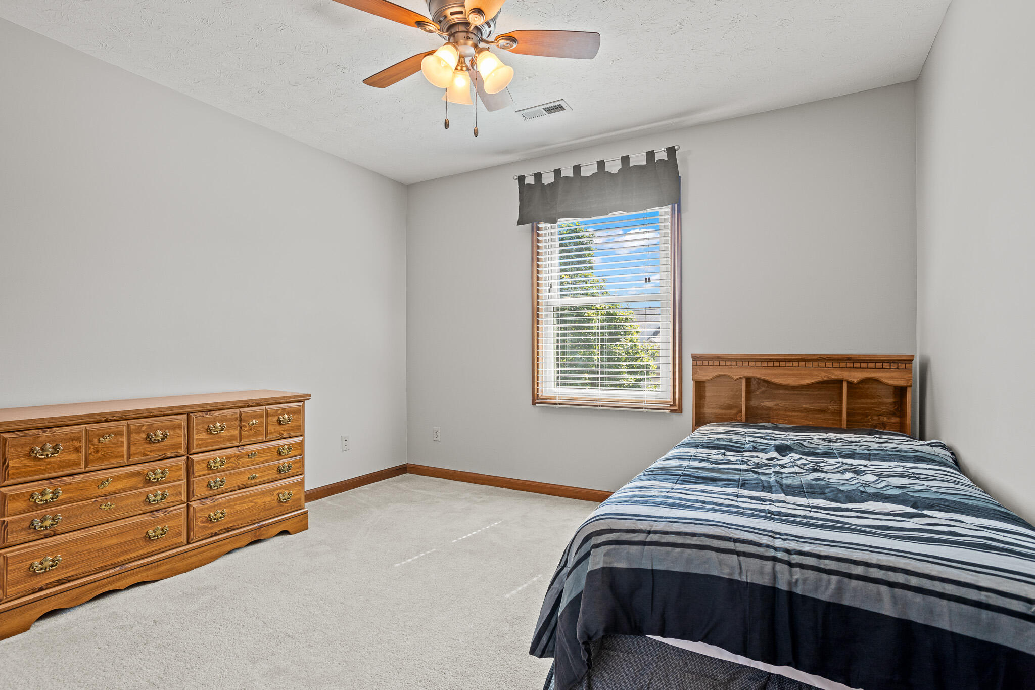2555 Winfield, Troy, Ohio 45373