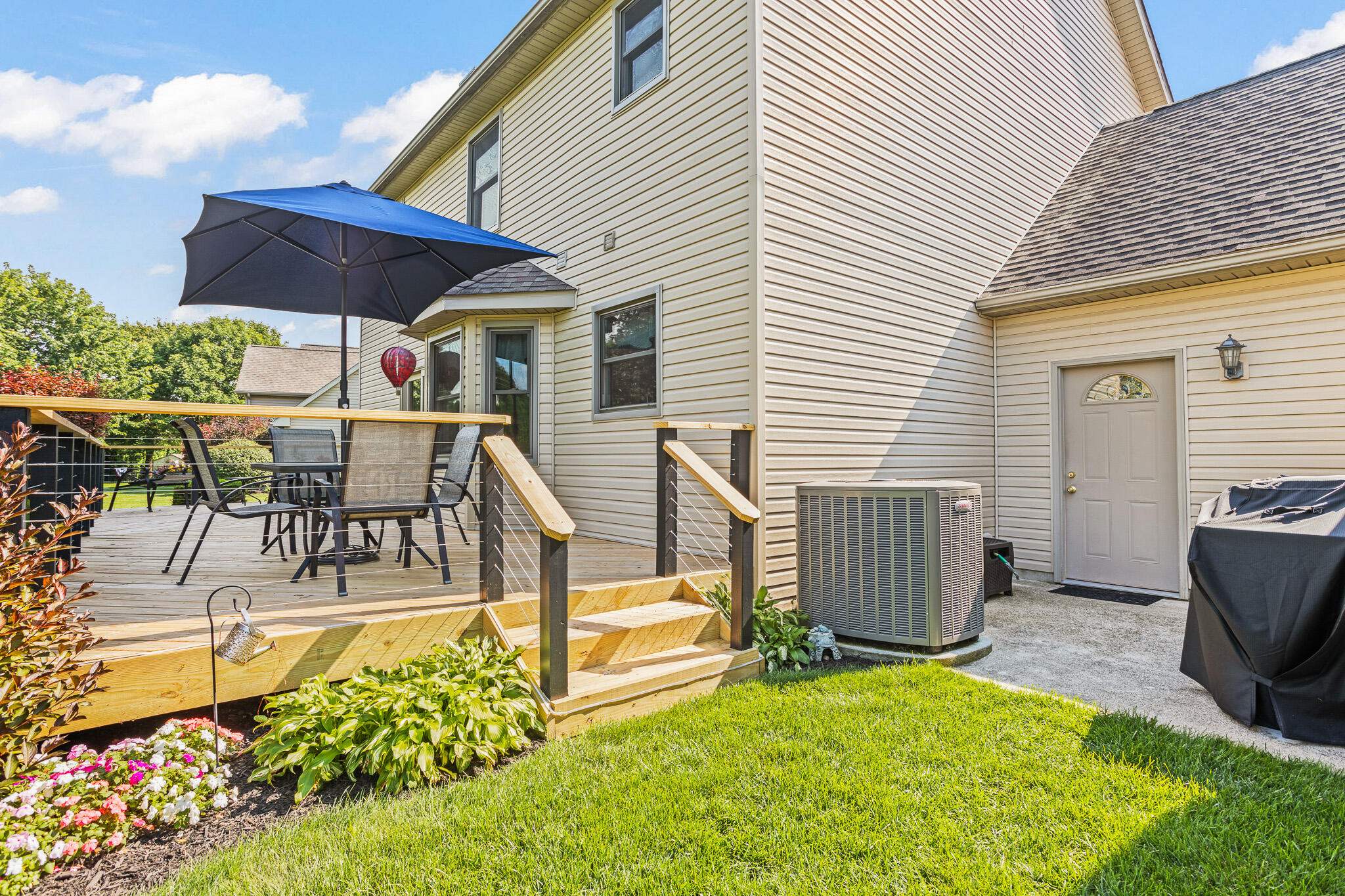 2555 Winfield, Troy, Ohio 45373