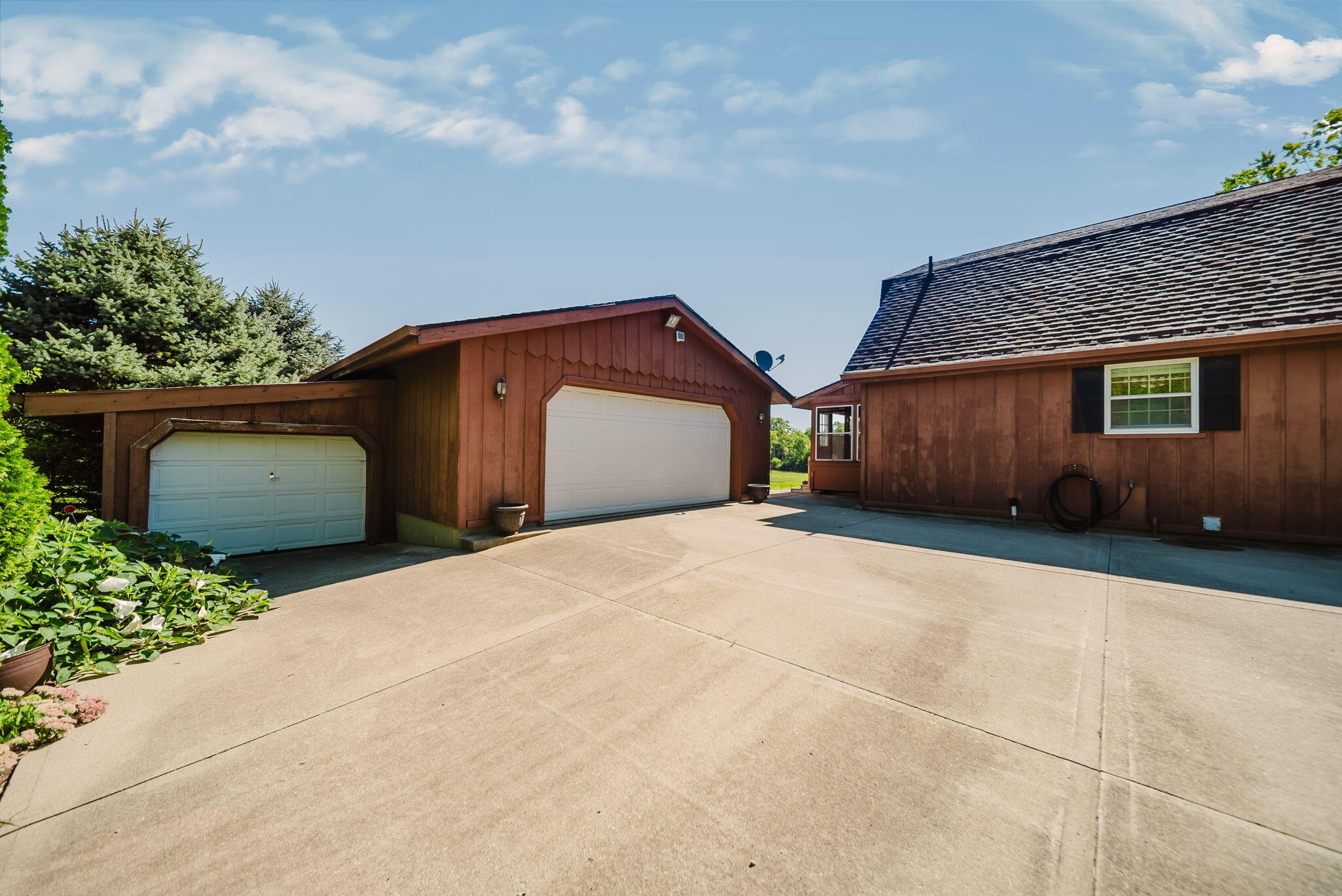 865 Geiserman, Piqua, Ohio 45356