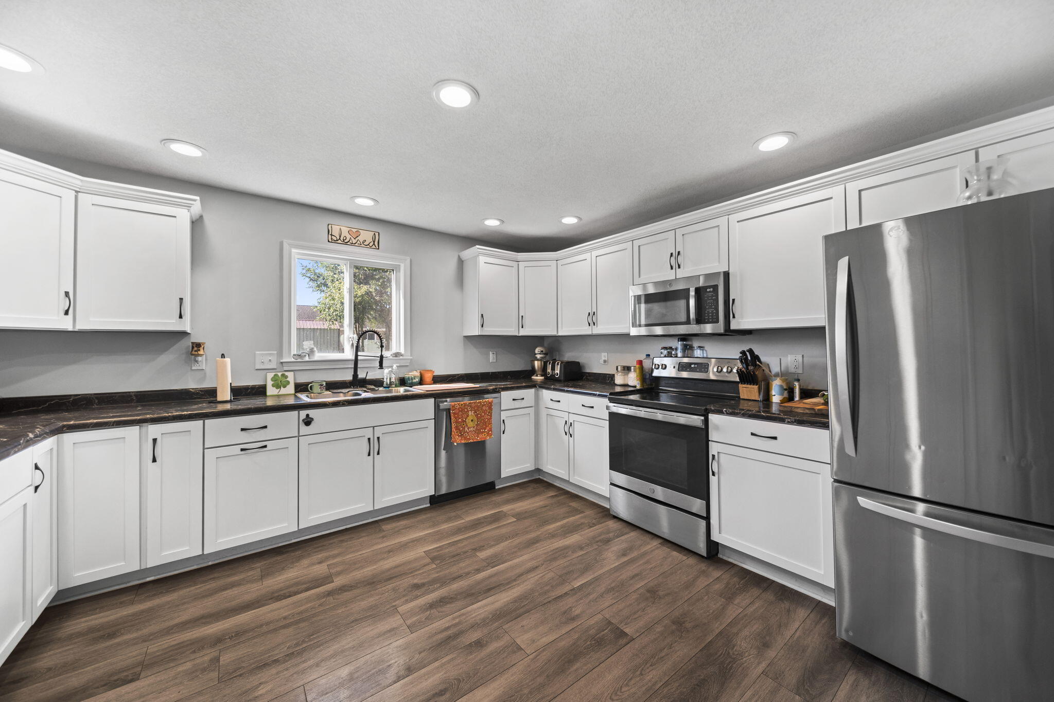 16074 Buckeye, Belle Center, Ohio 43310
