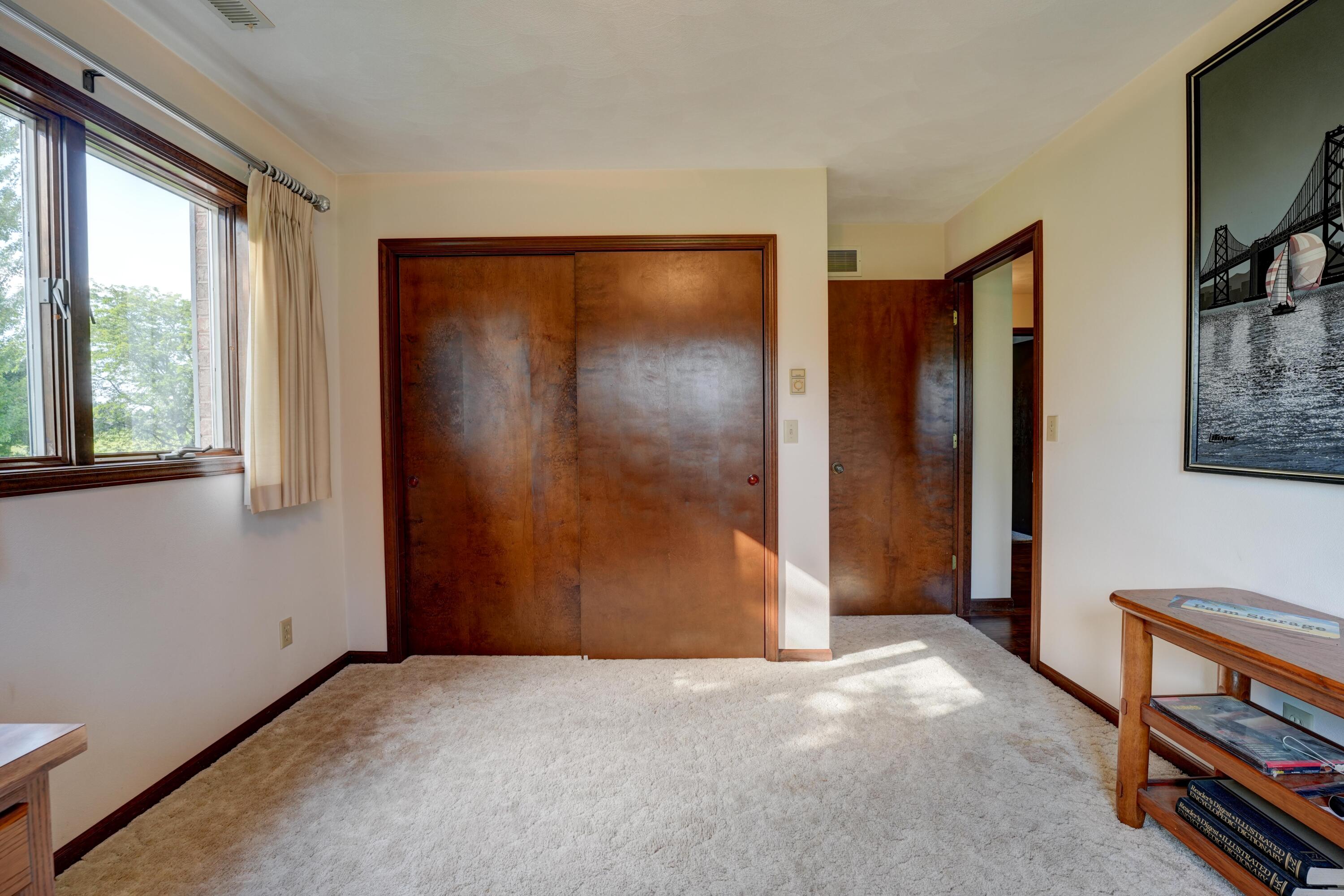 6468 Country Club, Greenville, Ohio 45331