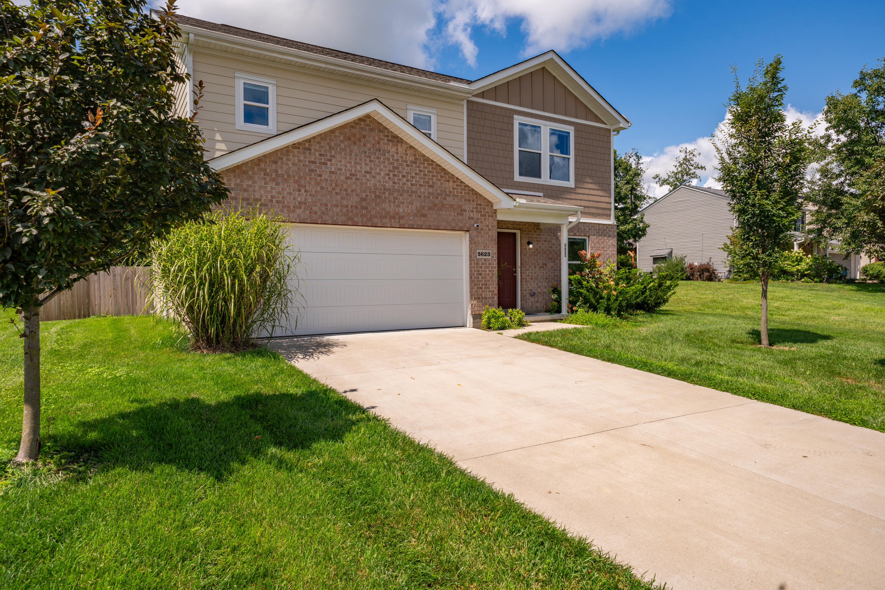5623 Moss Creek, Clayton, Ohio 45315