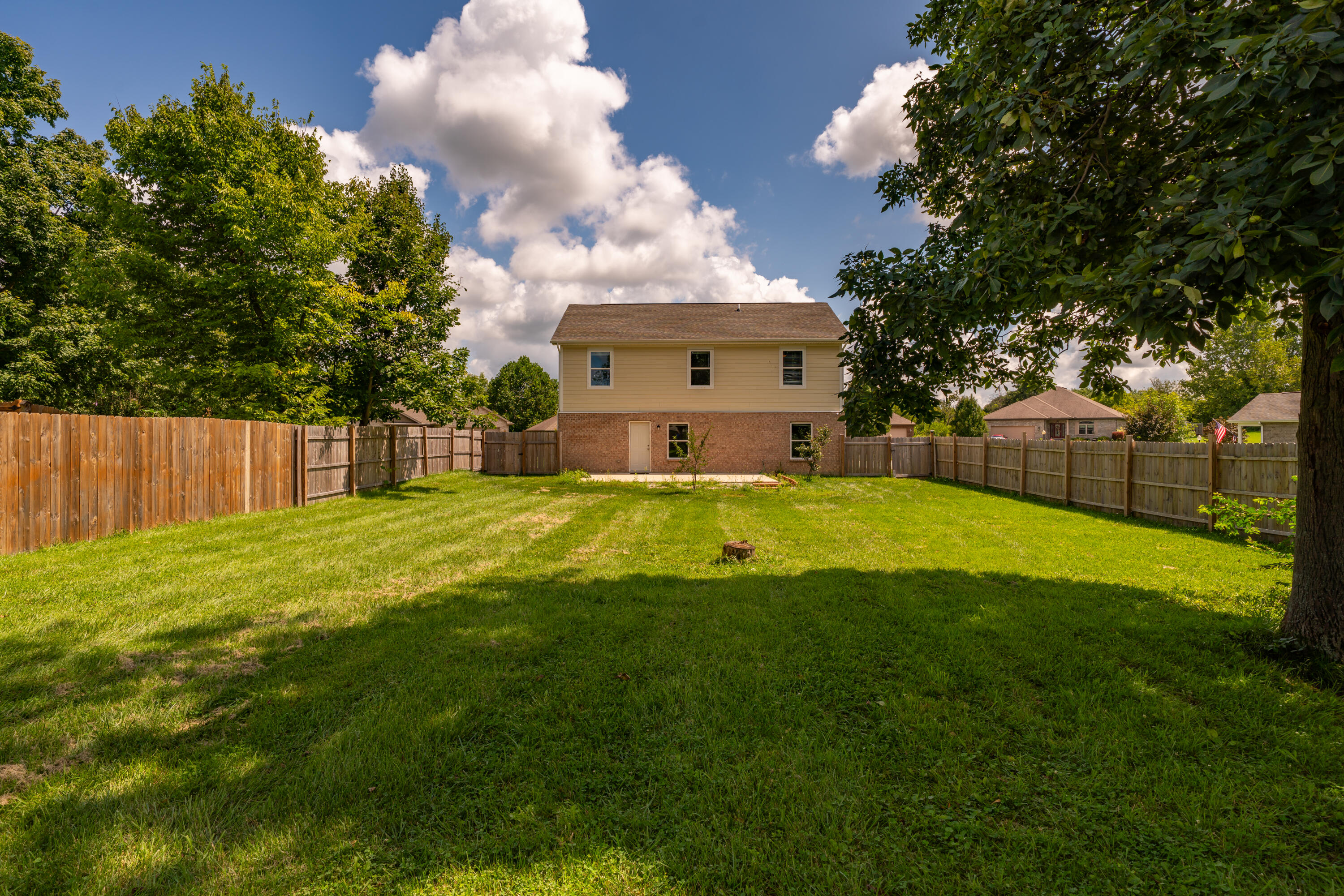 5623 Moss Creek, Clayton, Ohio 45315