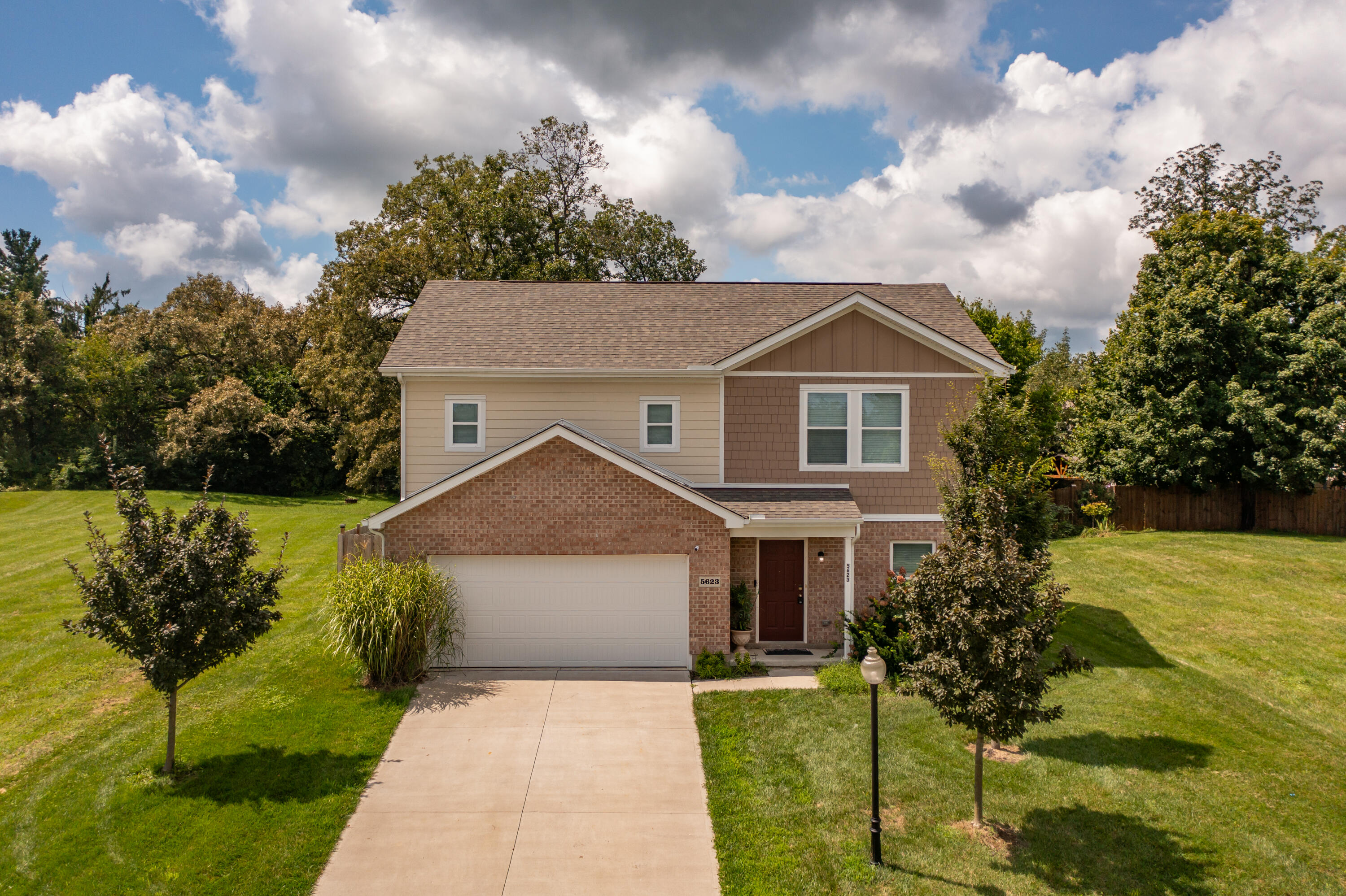 5623 Moss Creek, Clayton, Ohio 45315