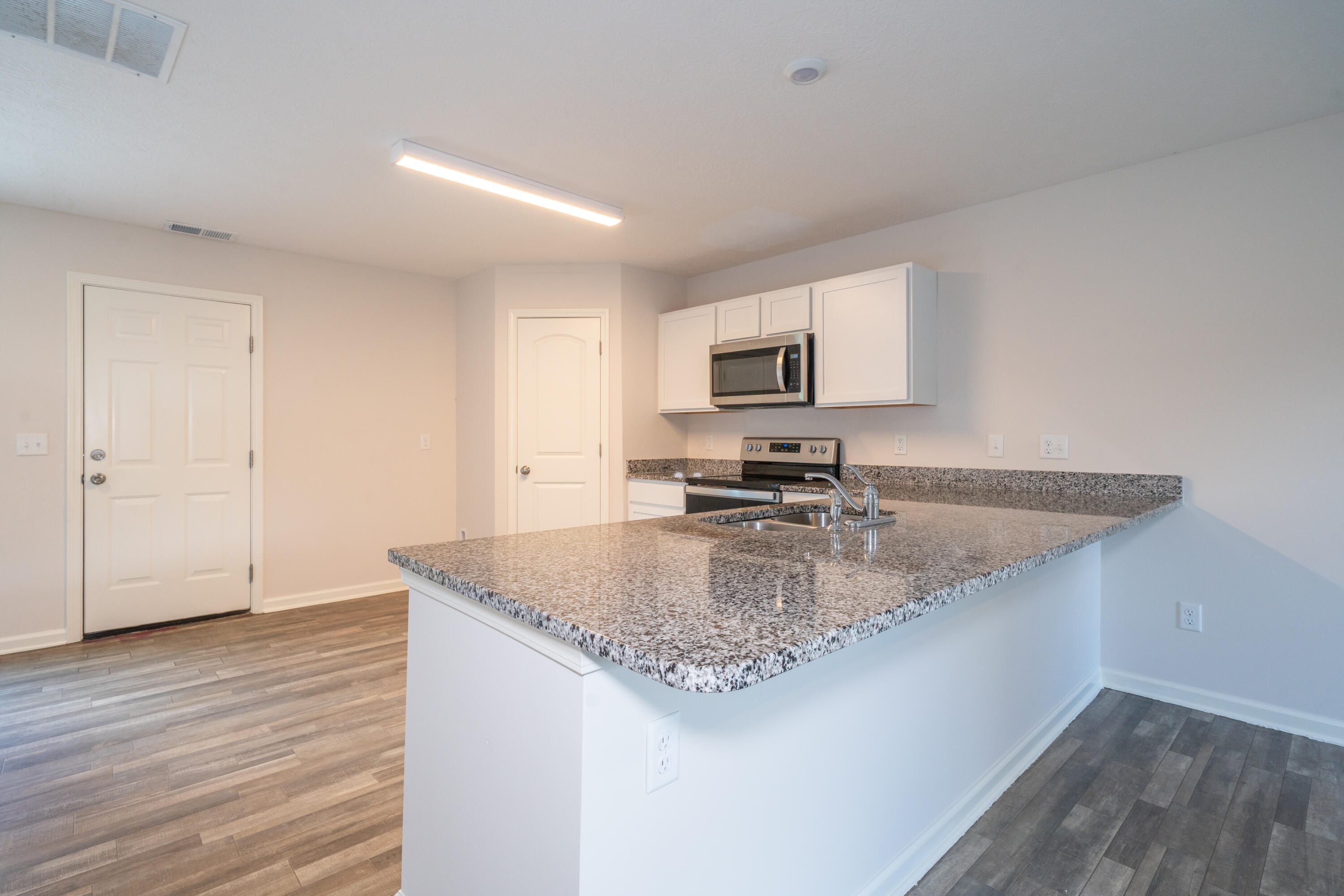 5623 Moss Creek, Clayton, Ohio 45315