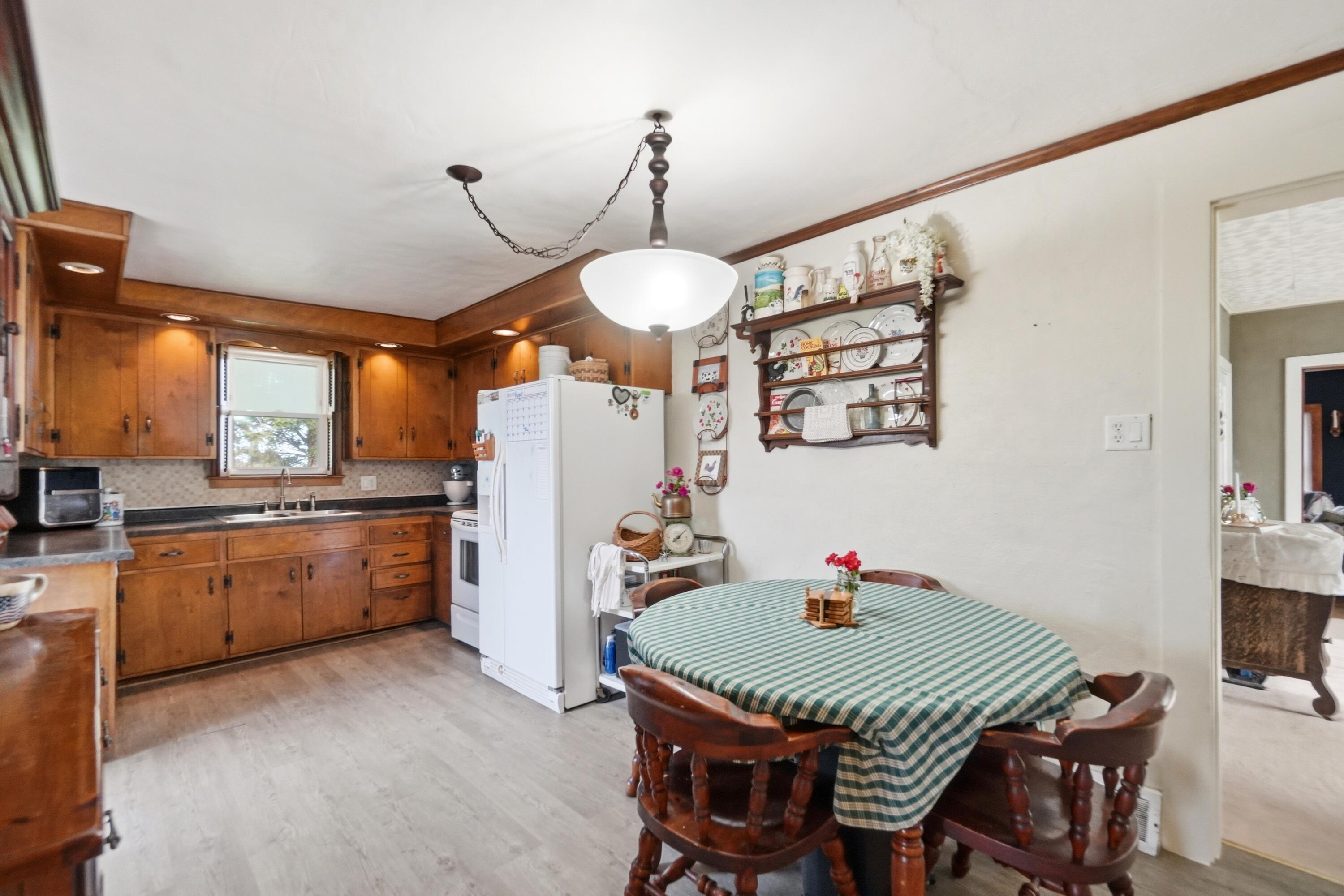 265 Main, Russia, Ohio 45363