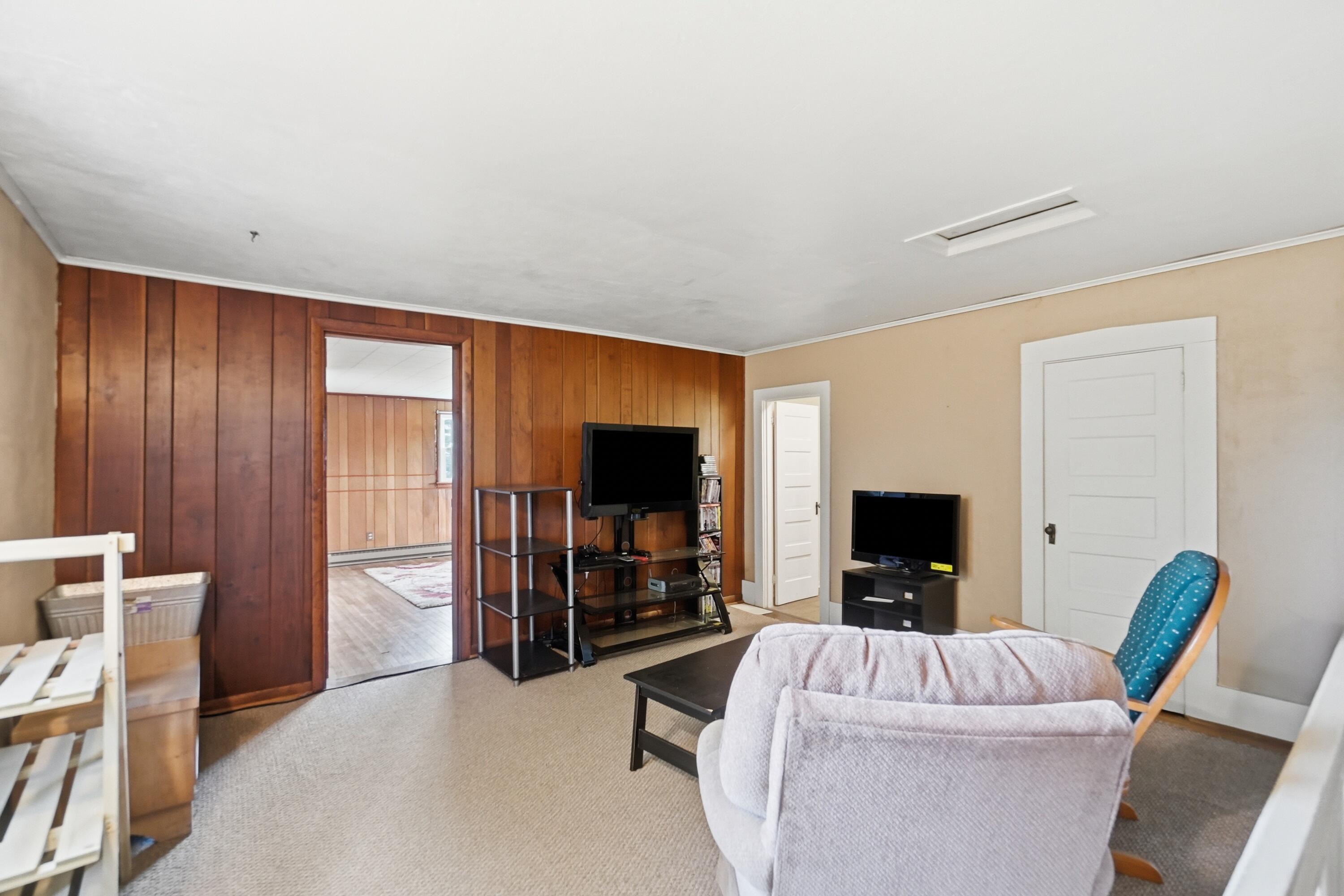 265 Main, Russia, Ohio 45363