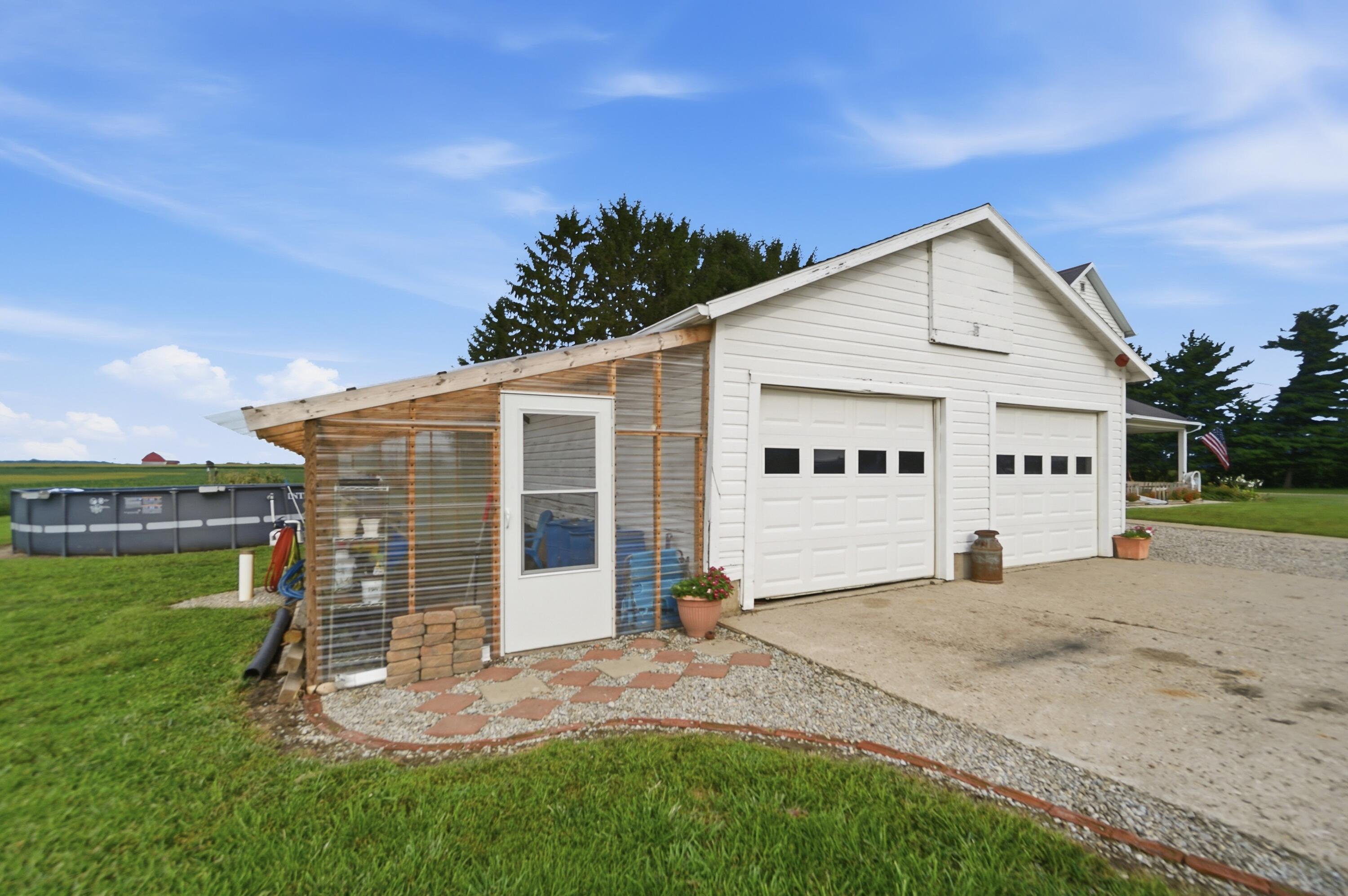 265 Main, Russia, Ohio 45363