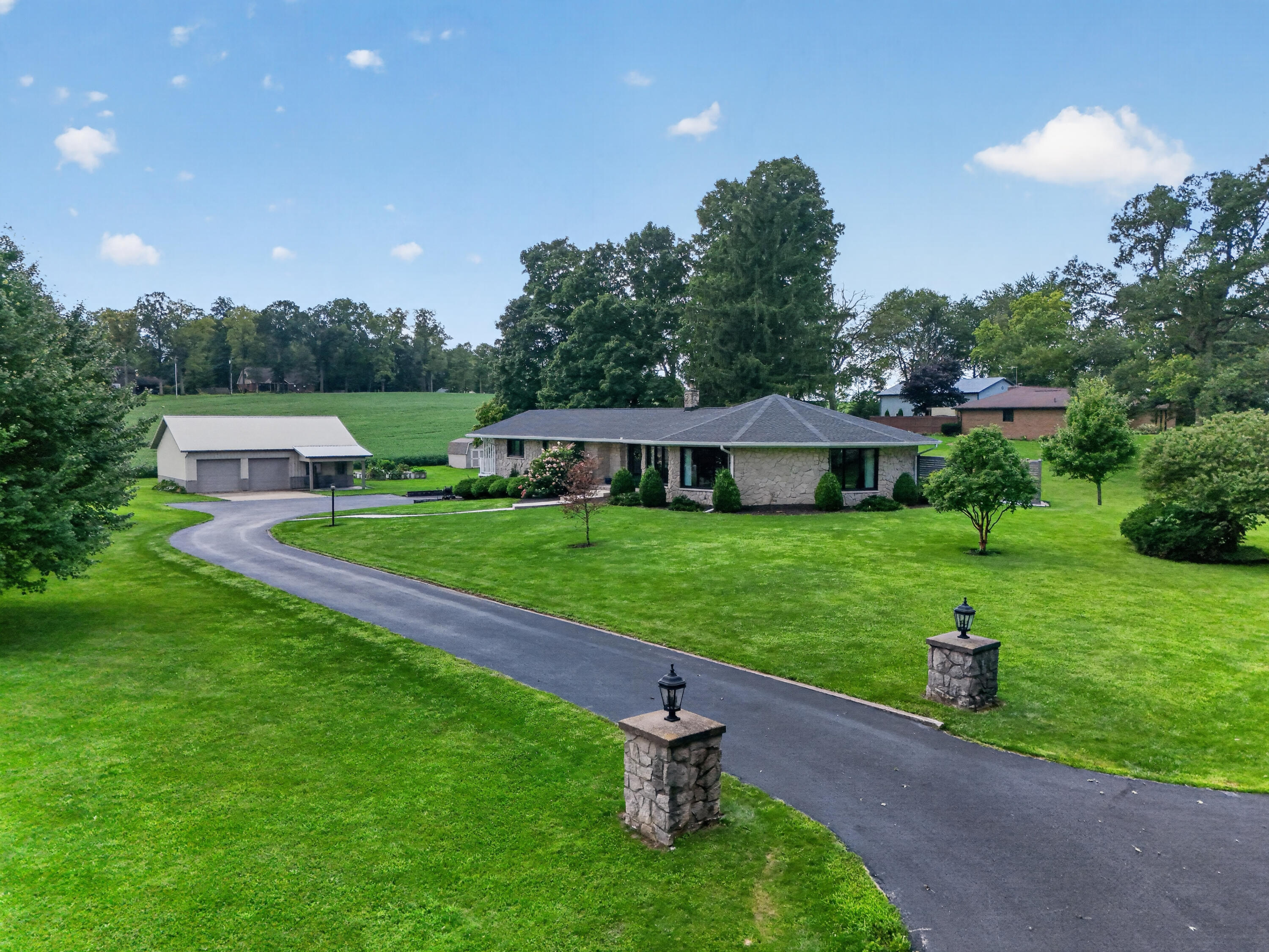 87 Virginia, West Liberty, Ohio 43357