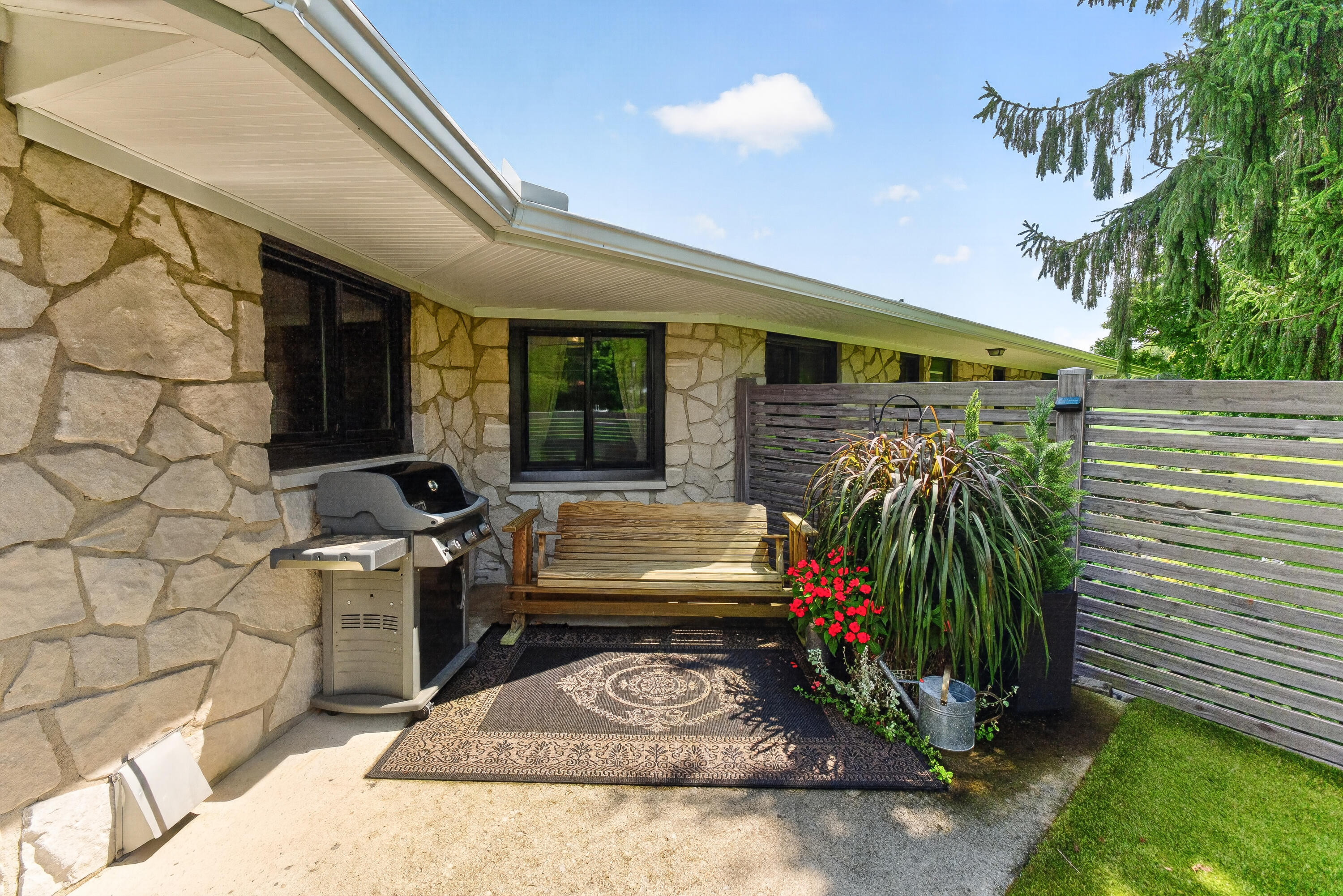 87 Virginia, West Liberty, Ohio 43357
