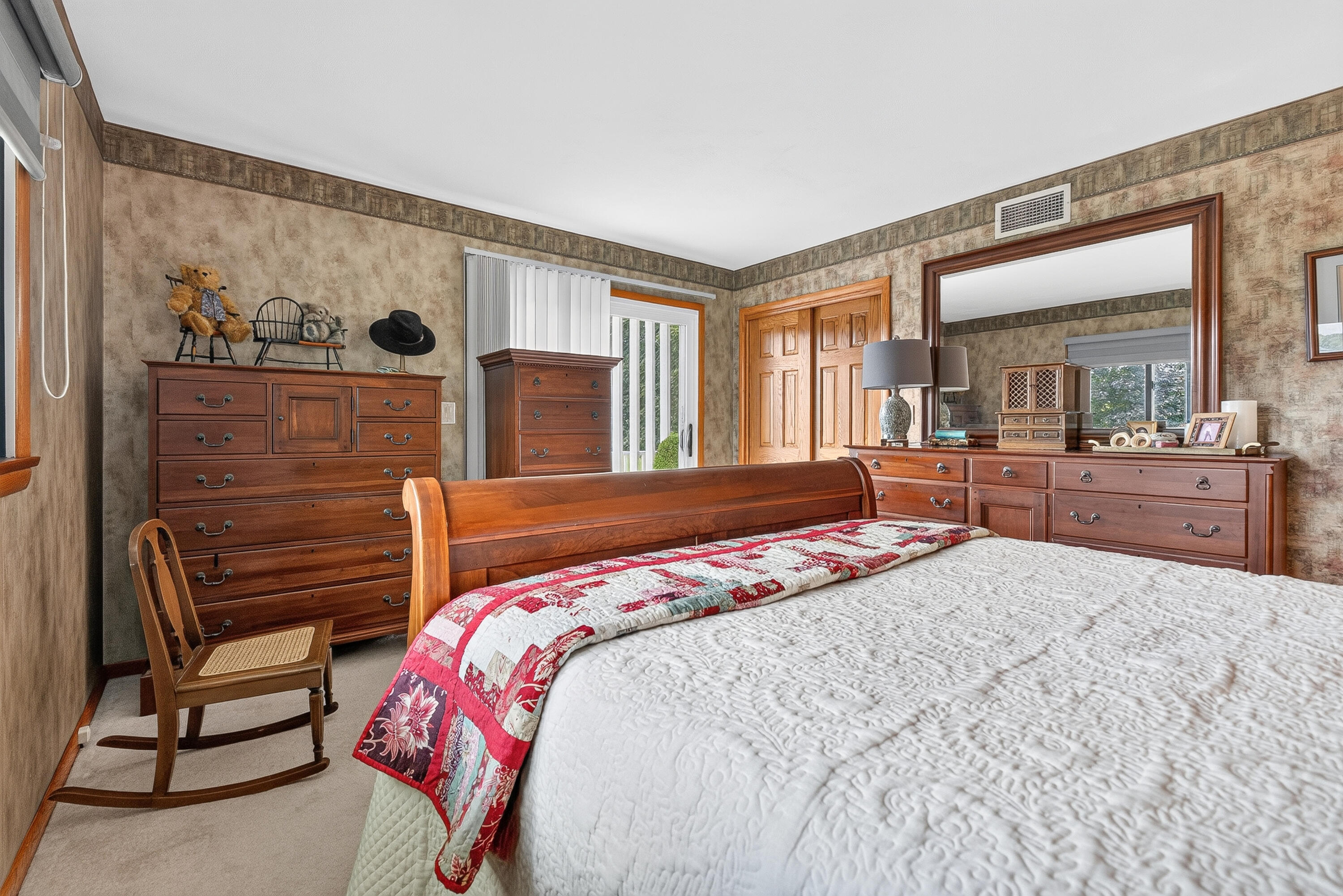 87 Virginia, West Liberty, Ohio 43357