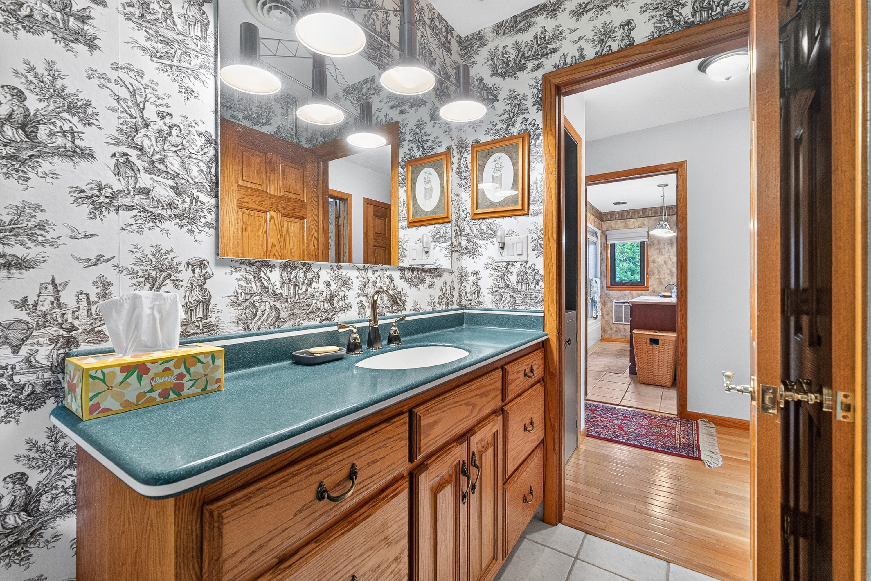 87 Virginia, West Liberty, Ohio 43357