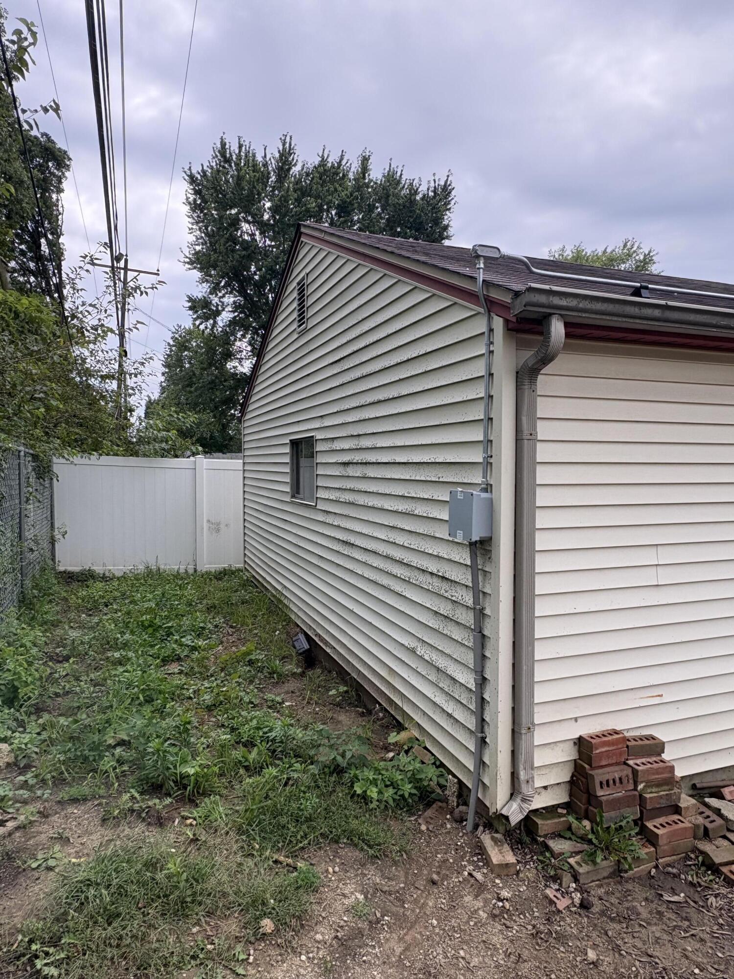 3300 Braddock, Dayton, Ohio 45420