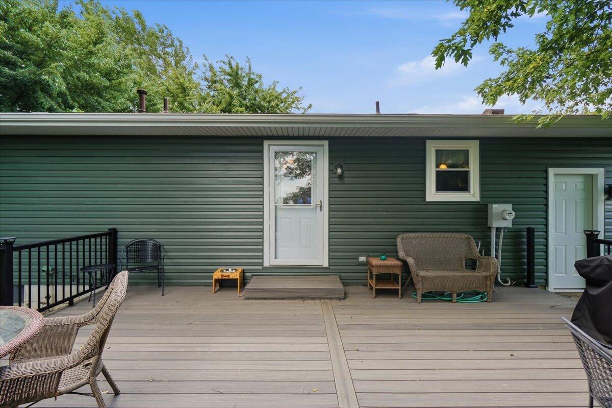 49 Lloyd, North Lewisburg, Ohio 43060