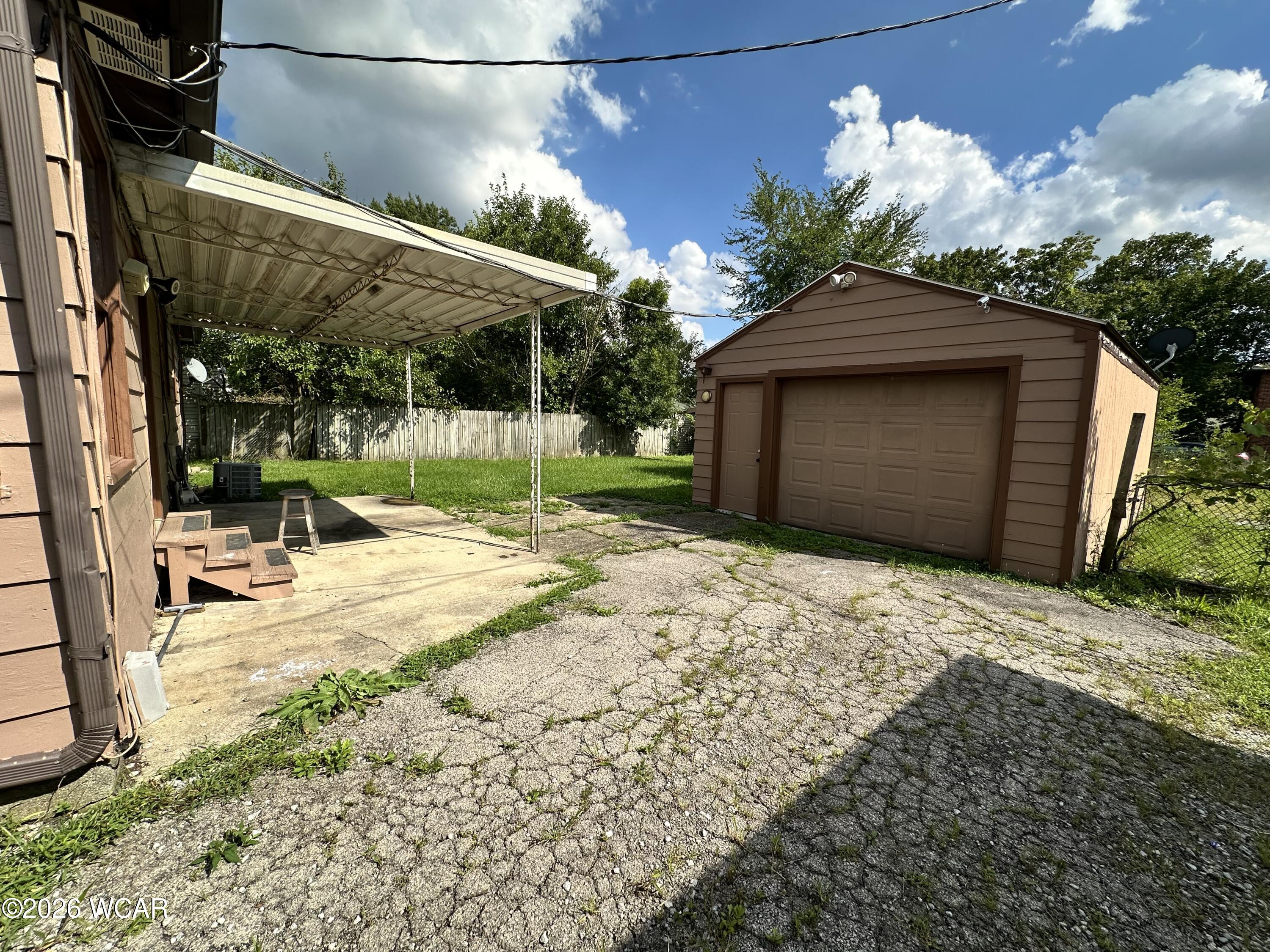 677 Grand Avenue, Lima, Ohio
