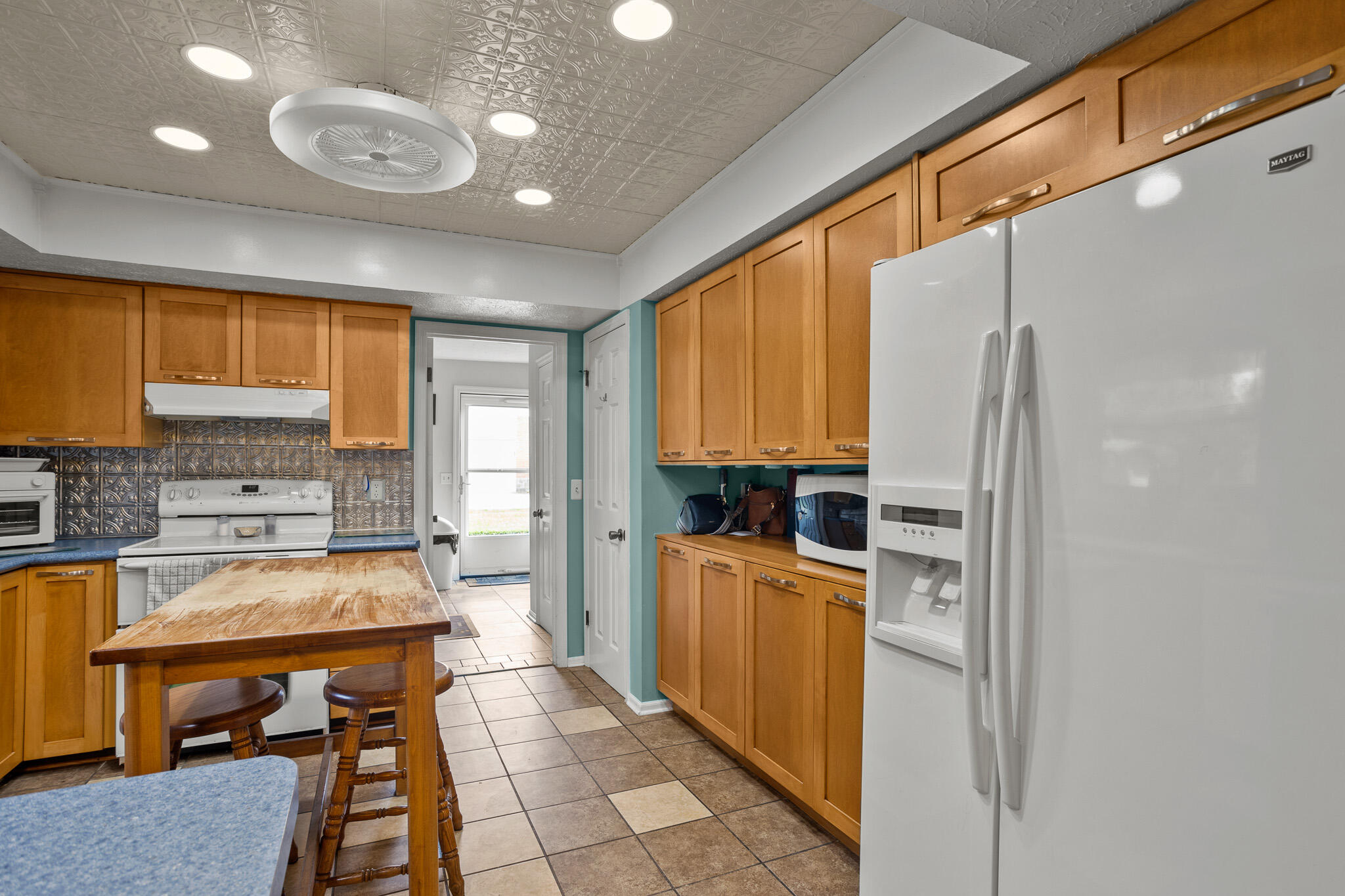 2425 Greenlawn, Troy, Ohio 45373